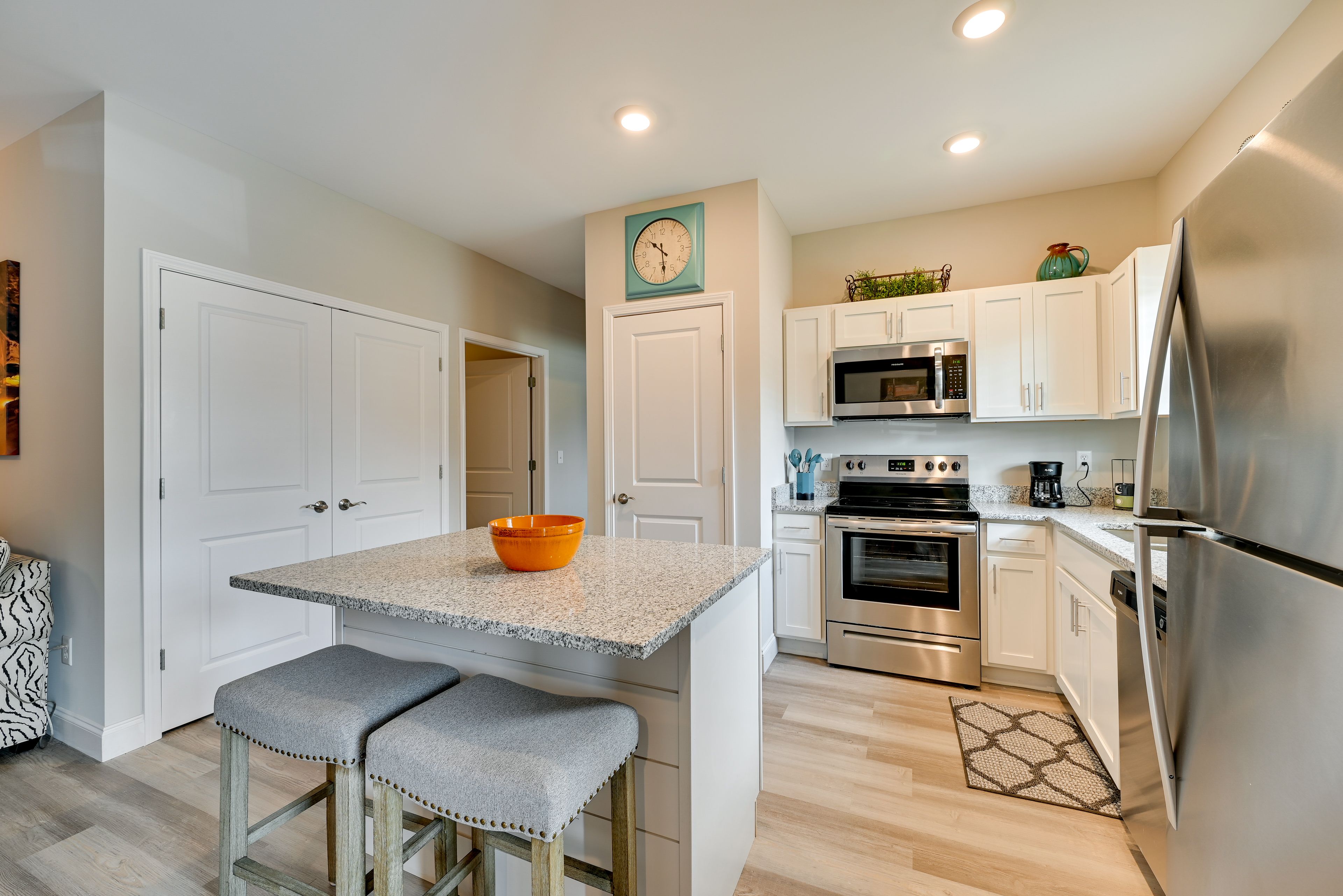 Kitchen | Keyless Entry