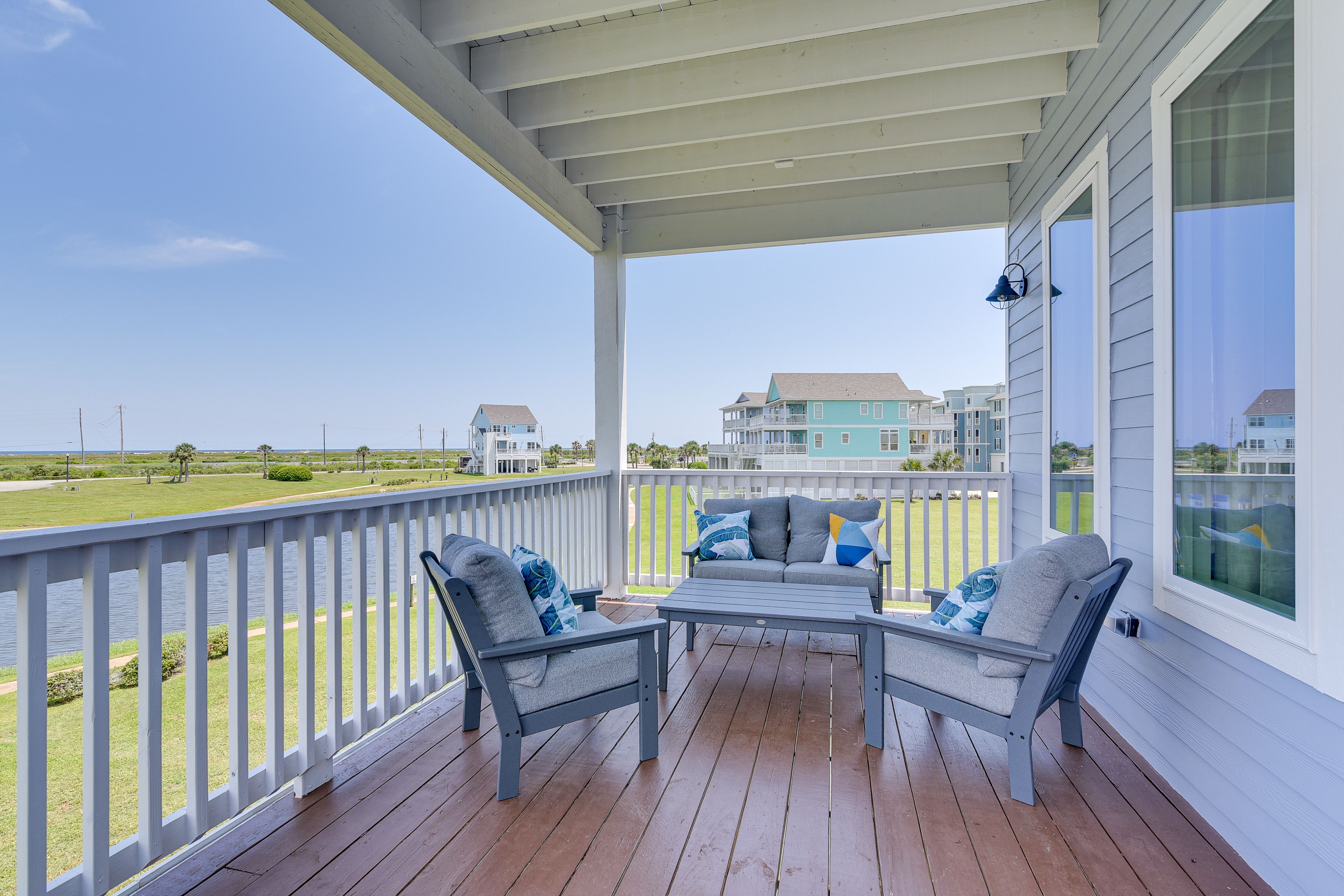 Back Deck | Paritally Covered (Connects to Dining Table)