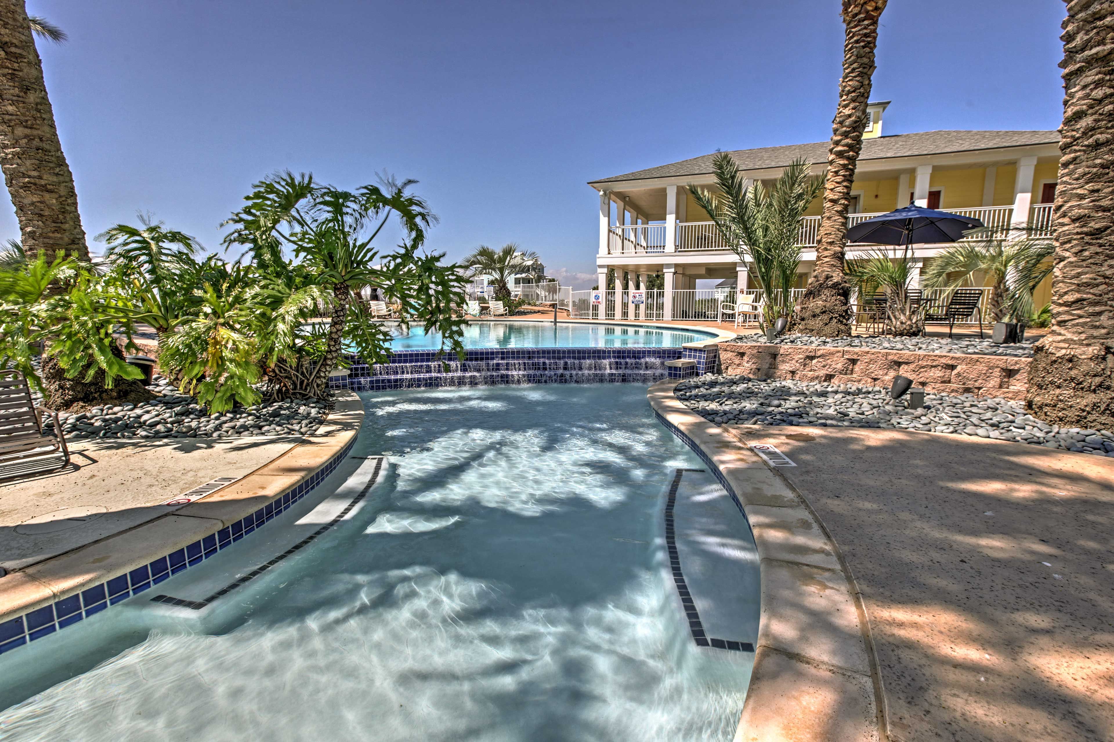 Pointe West Beach Club | Community Amenities