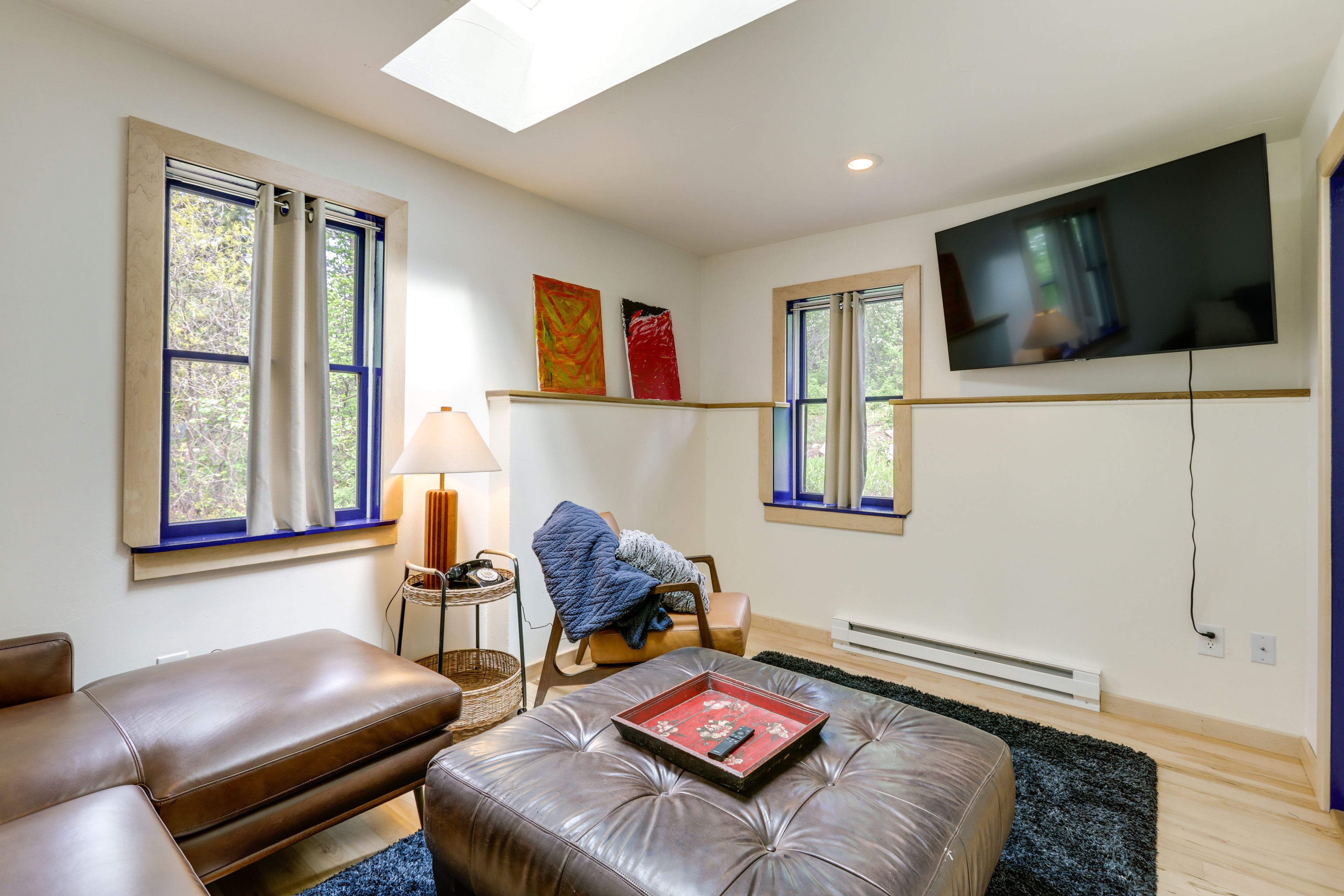 Family Room | Smart TV | 1st Floor