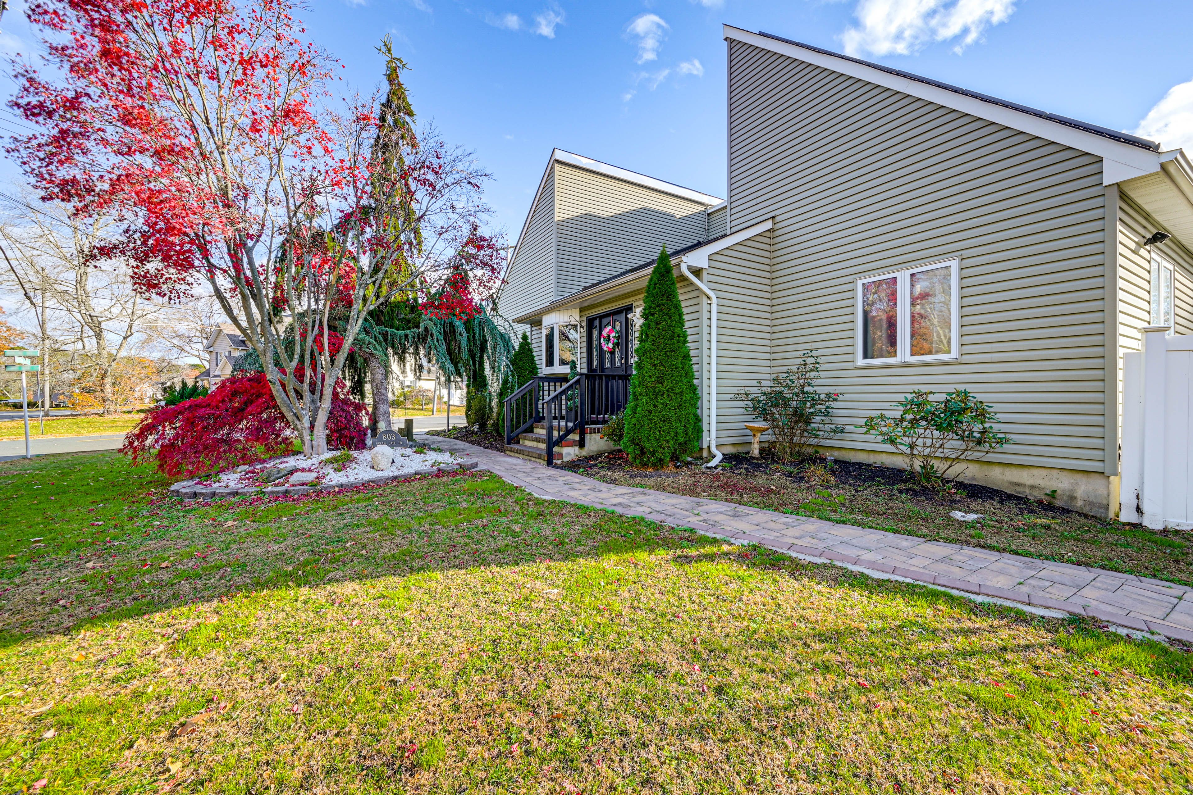 Property Exterior | 2-Story Home