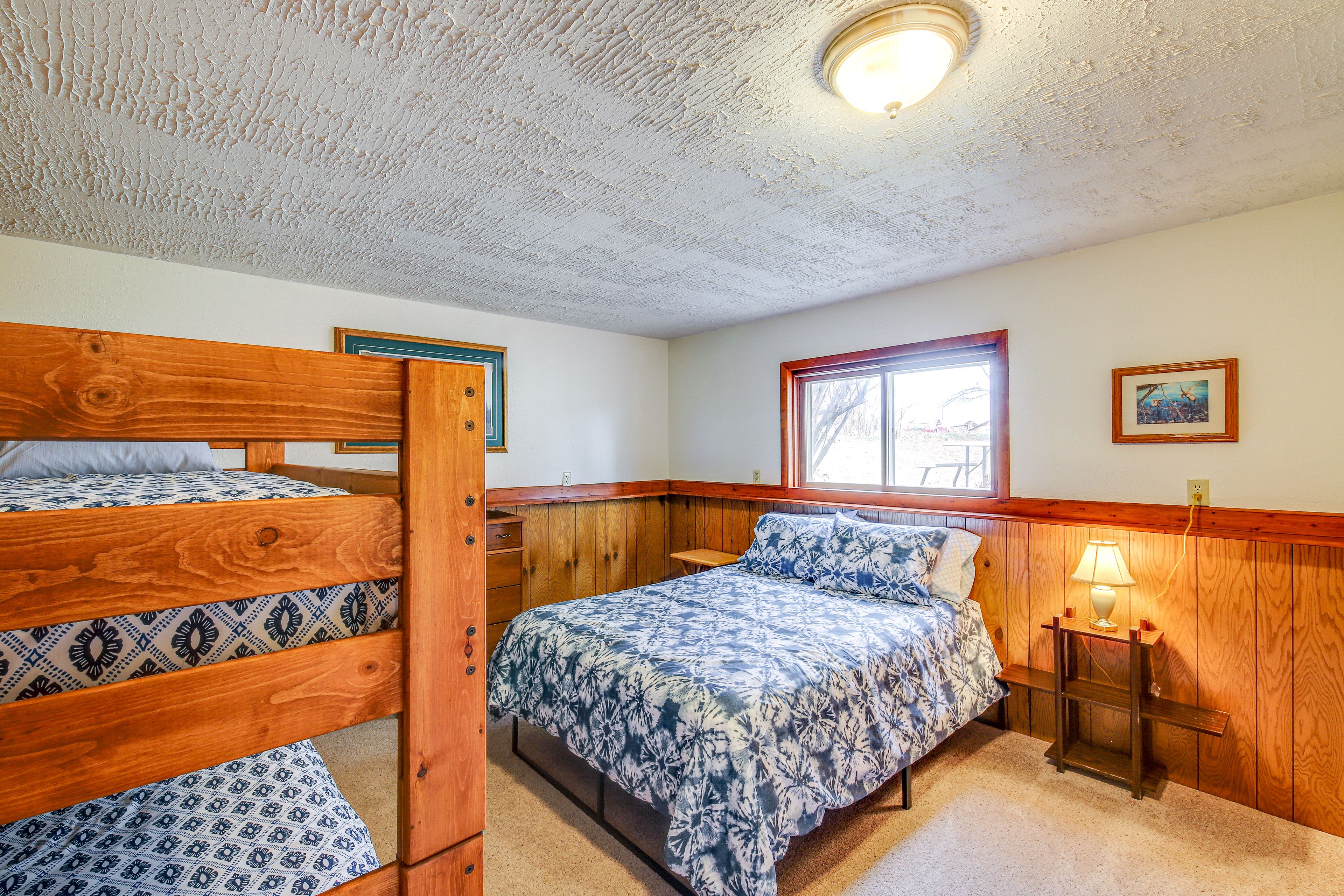 Bedroom 3 | Queen Bed | Twin Bunk Bed