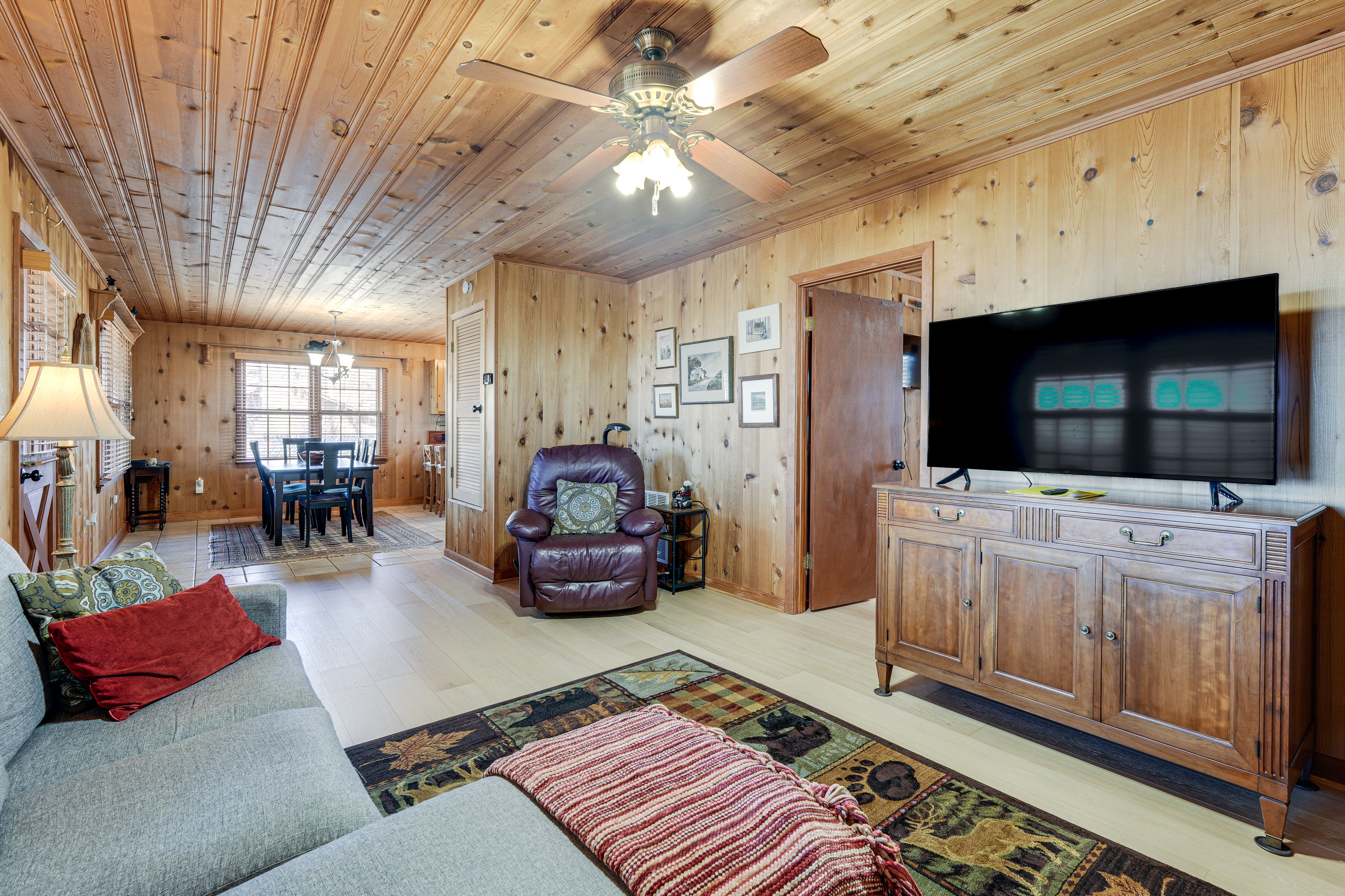 Living Room | Main Level