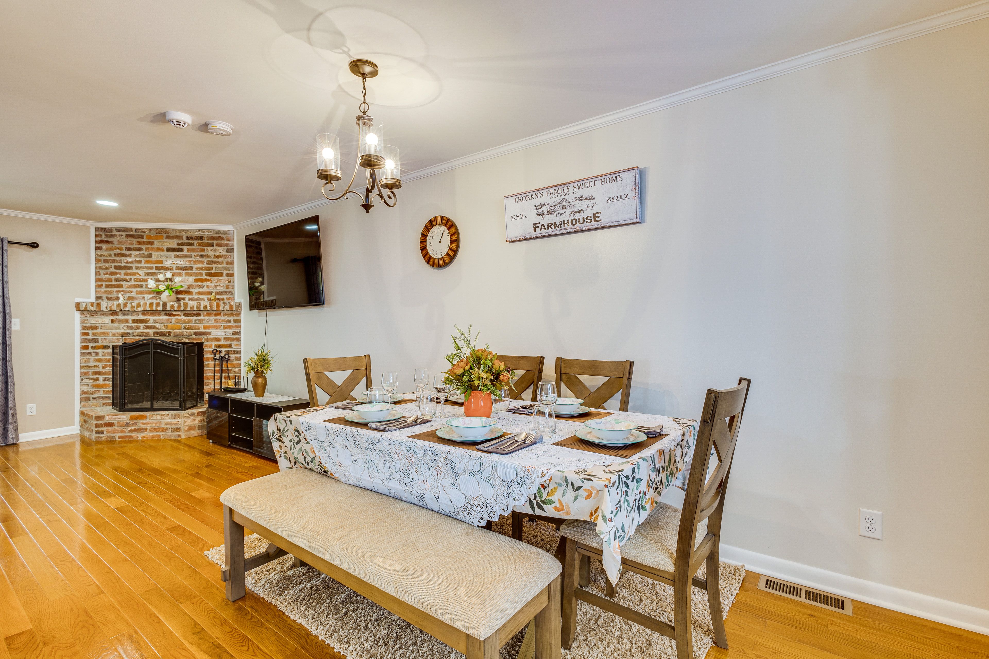 Dining Area | 1st Floor