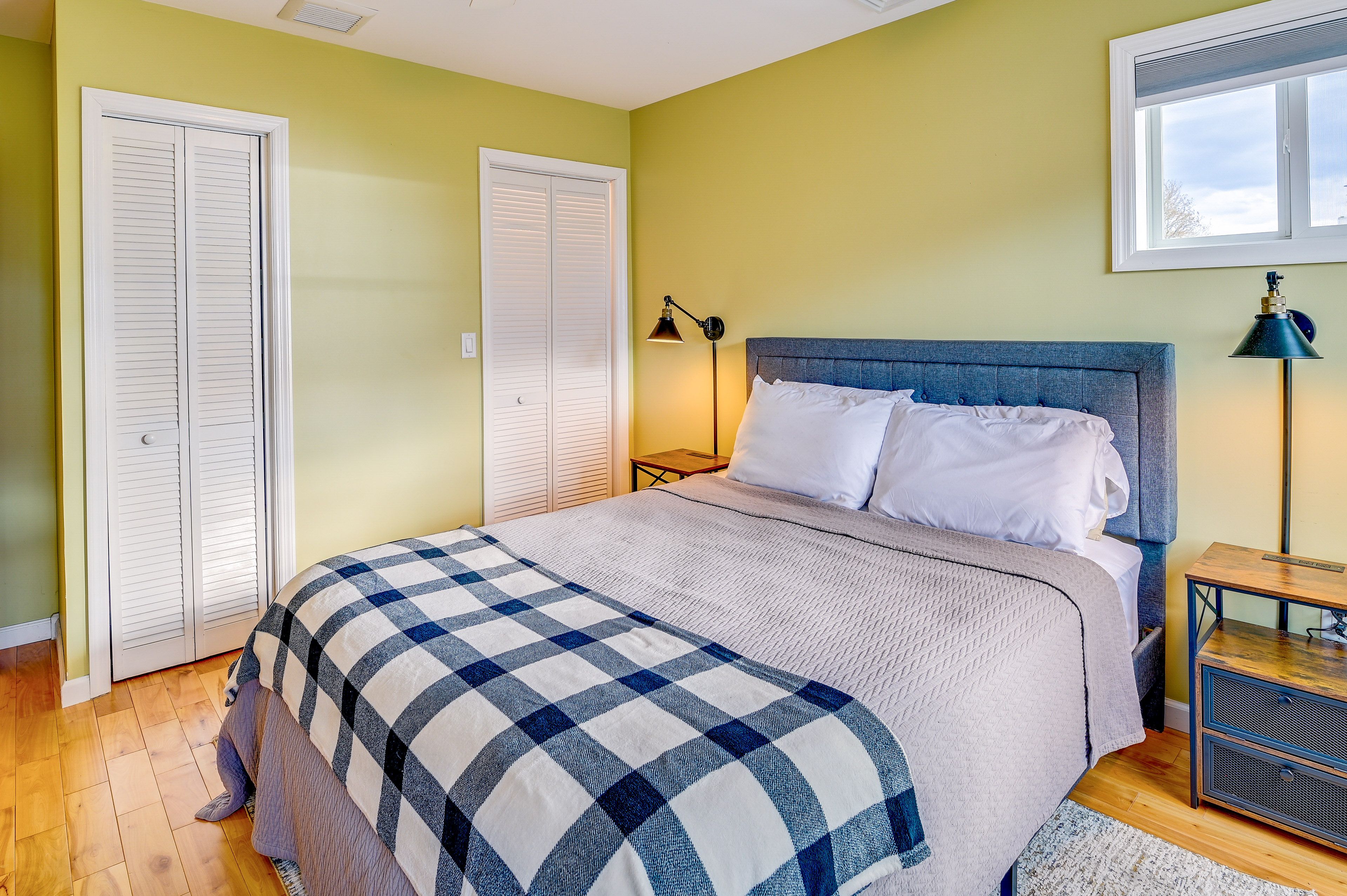 Bedroom 1 | 2nd Floor | Queen Bed | Linens Provided | Desk Workspace
