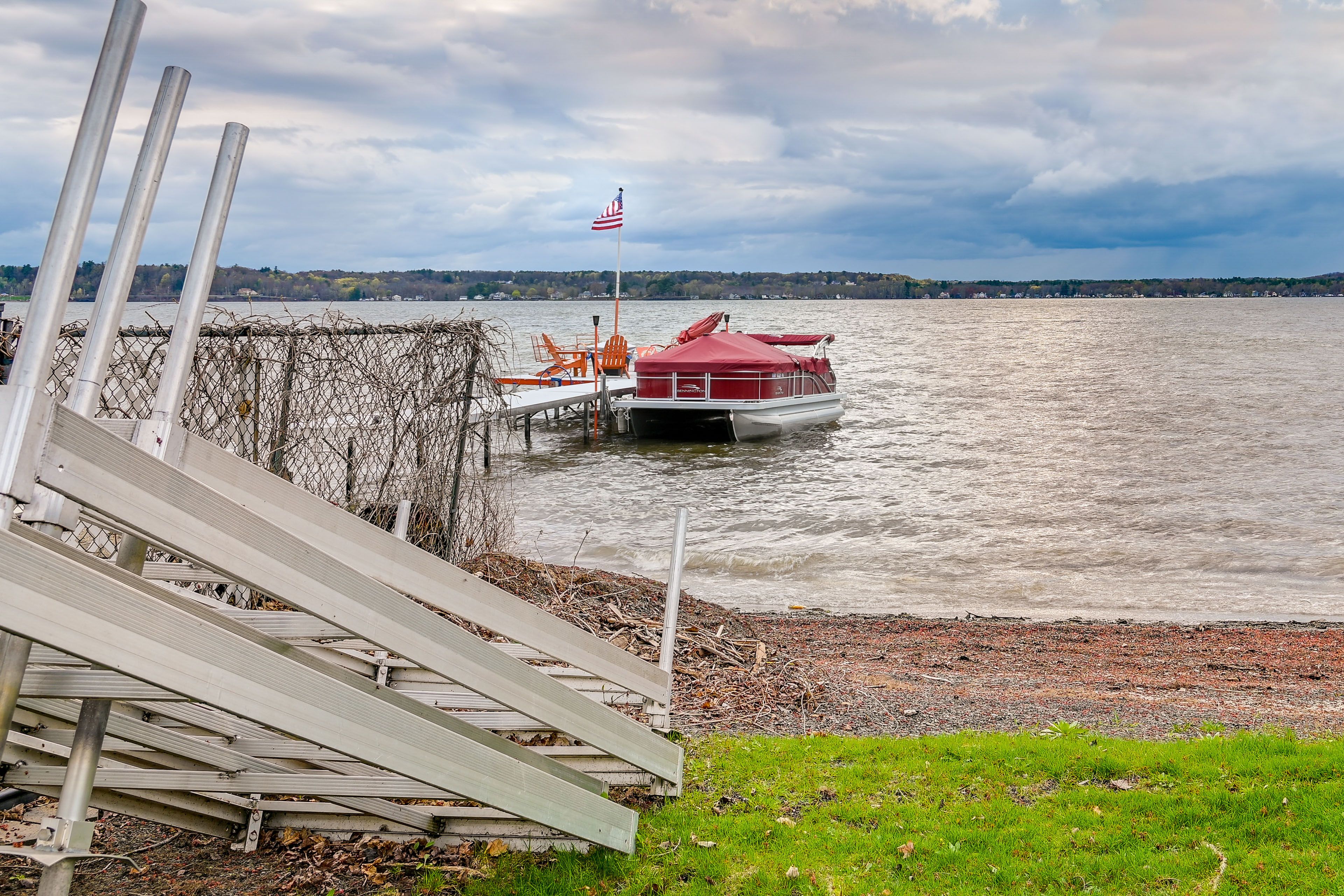 Saratoga Lake