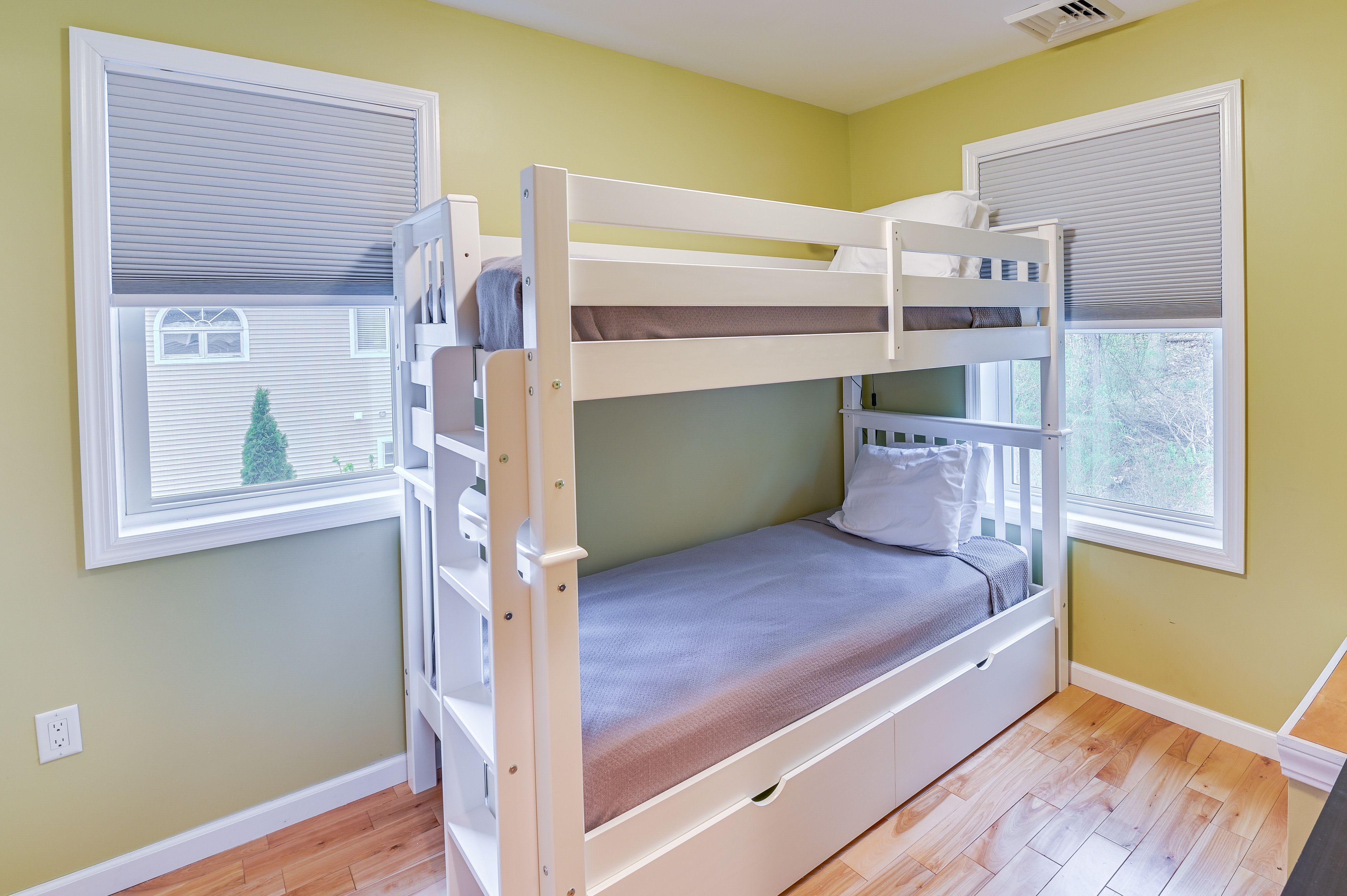 Bedroom 3 | 2nd Floor | Twin Bunk Bed