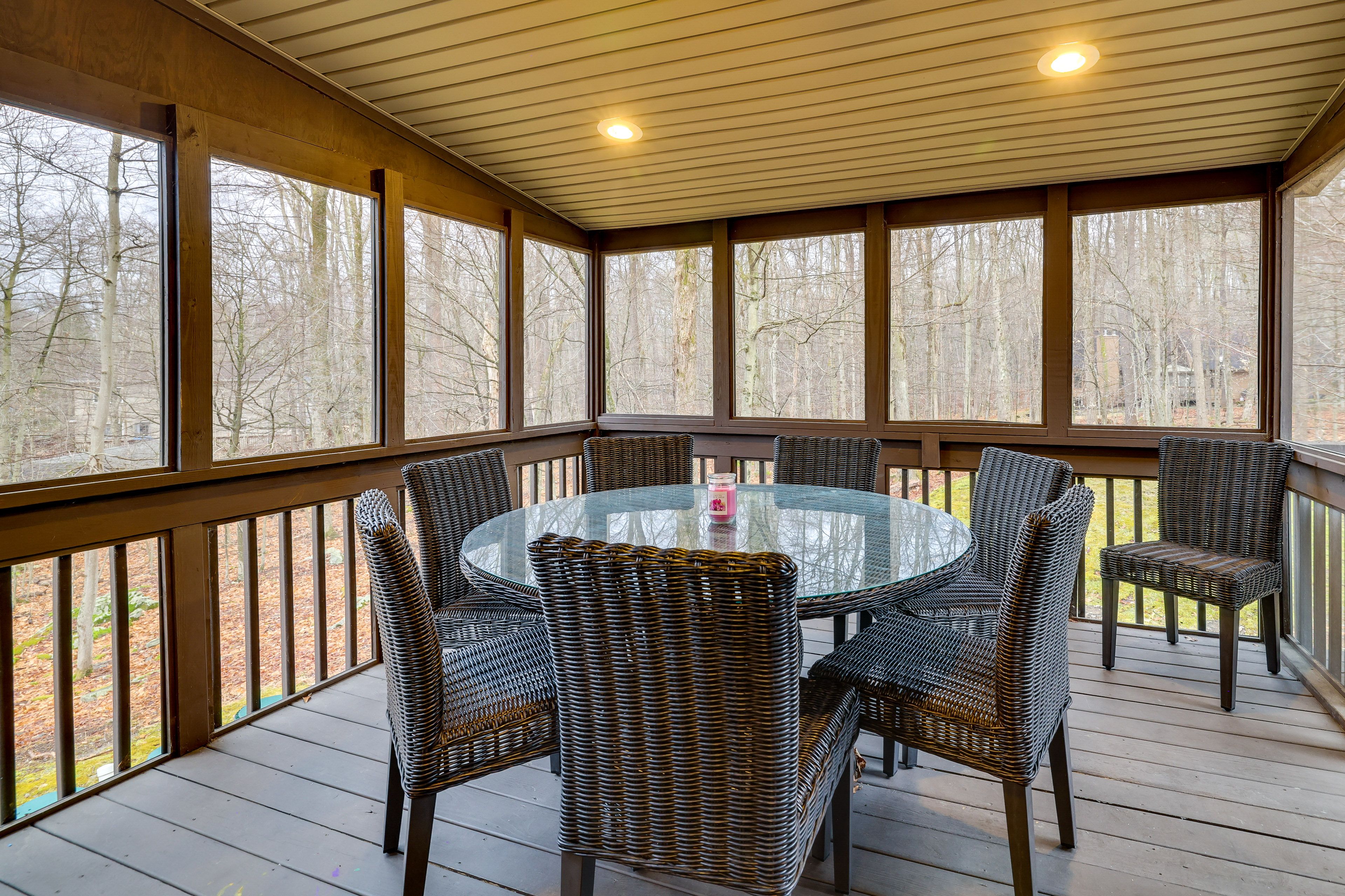 Screened Porch