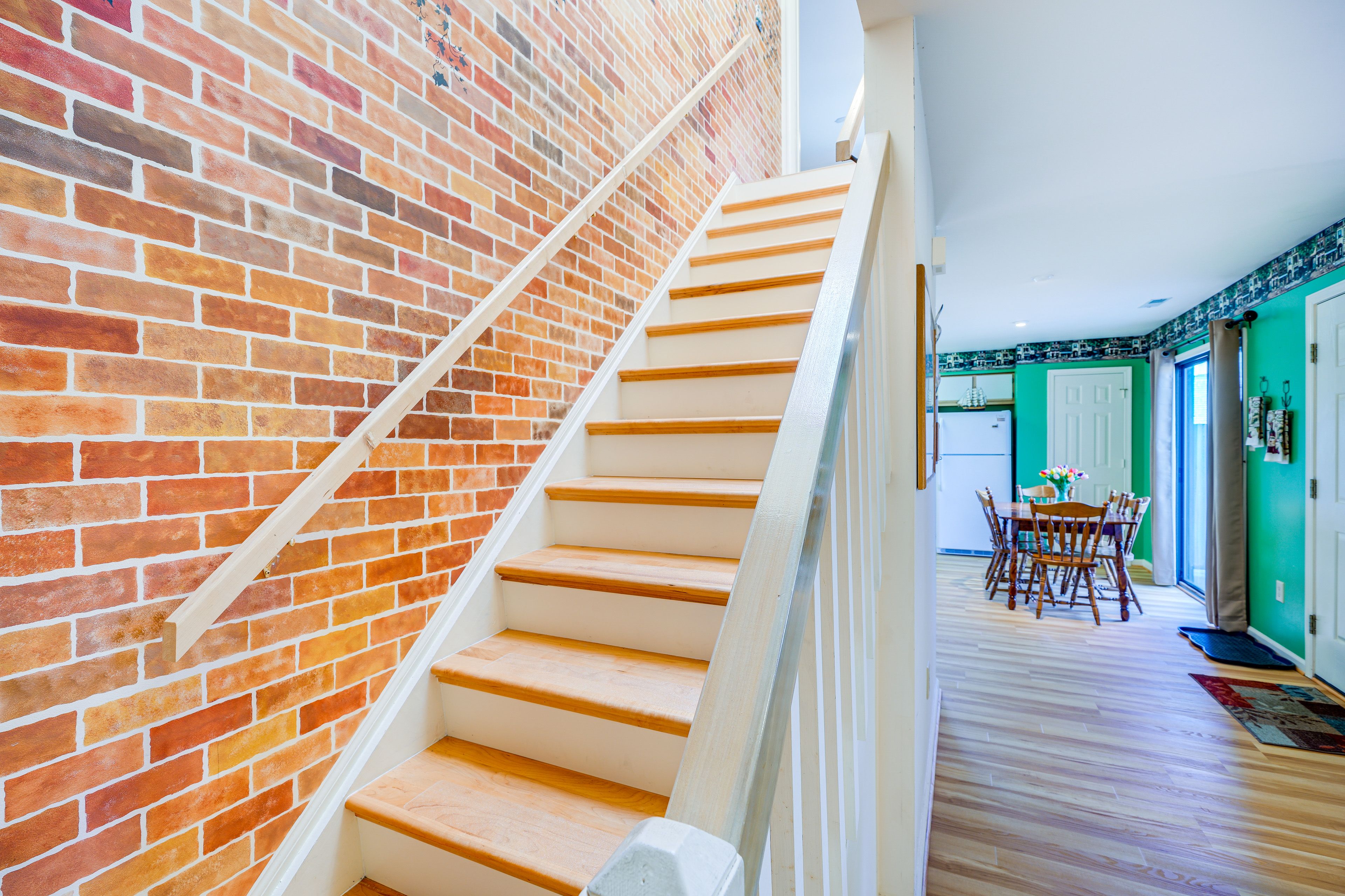 Stairs to 2nd Floor