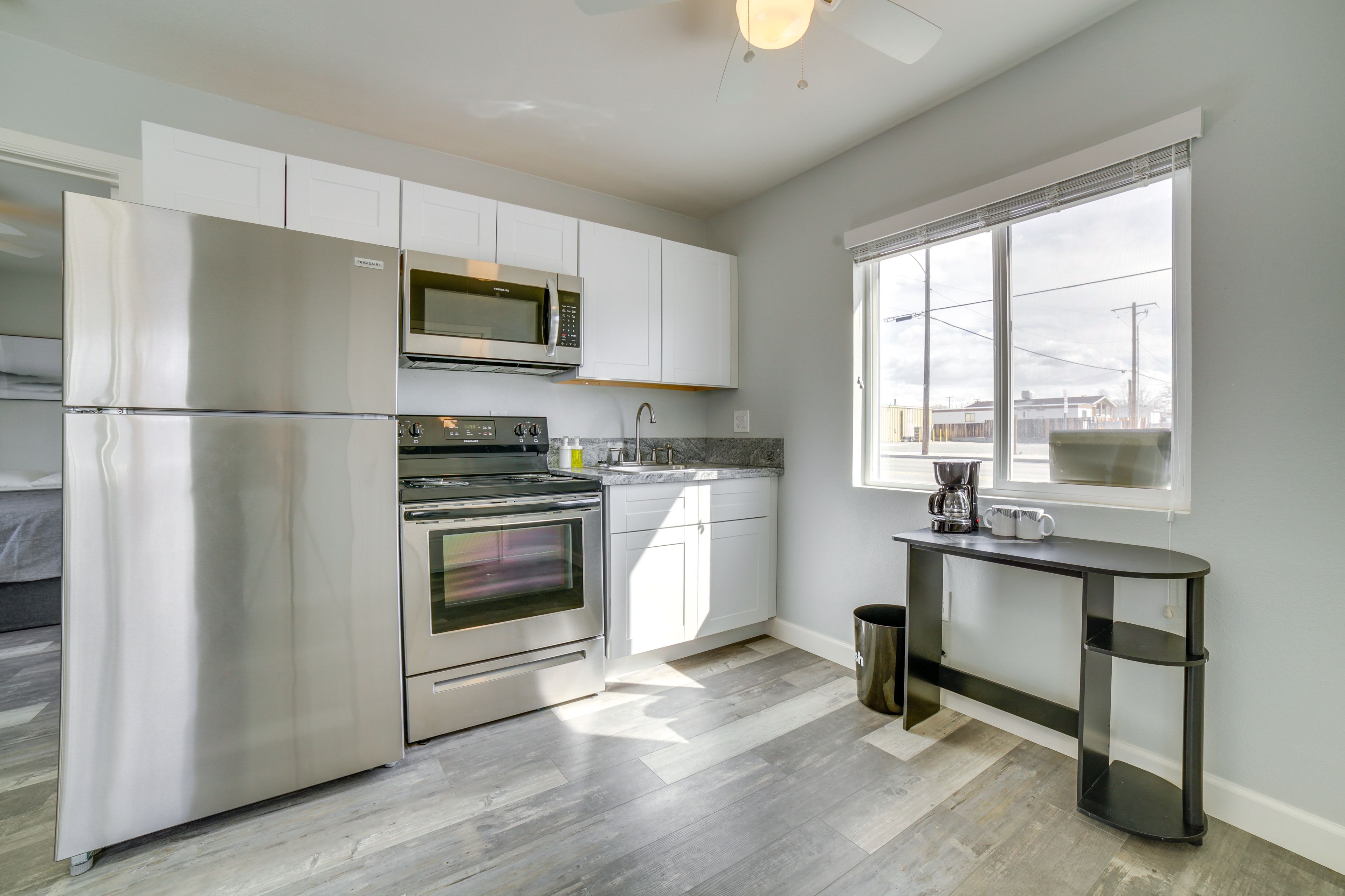 Hawthorne Vacation Rental | 1BR | 1BA | 600 Sq Ft | Step-Free Access