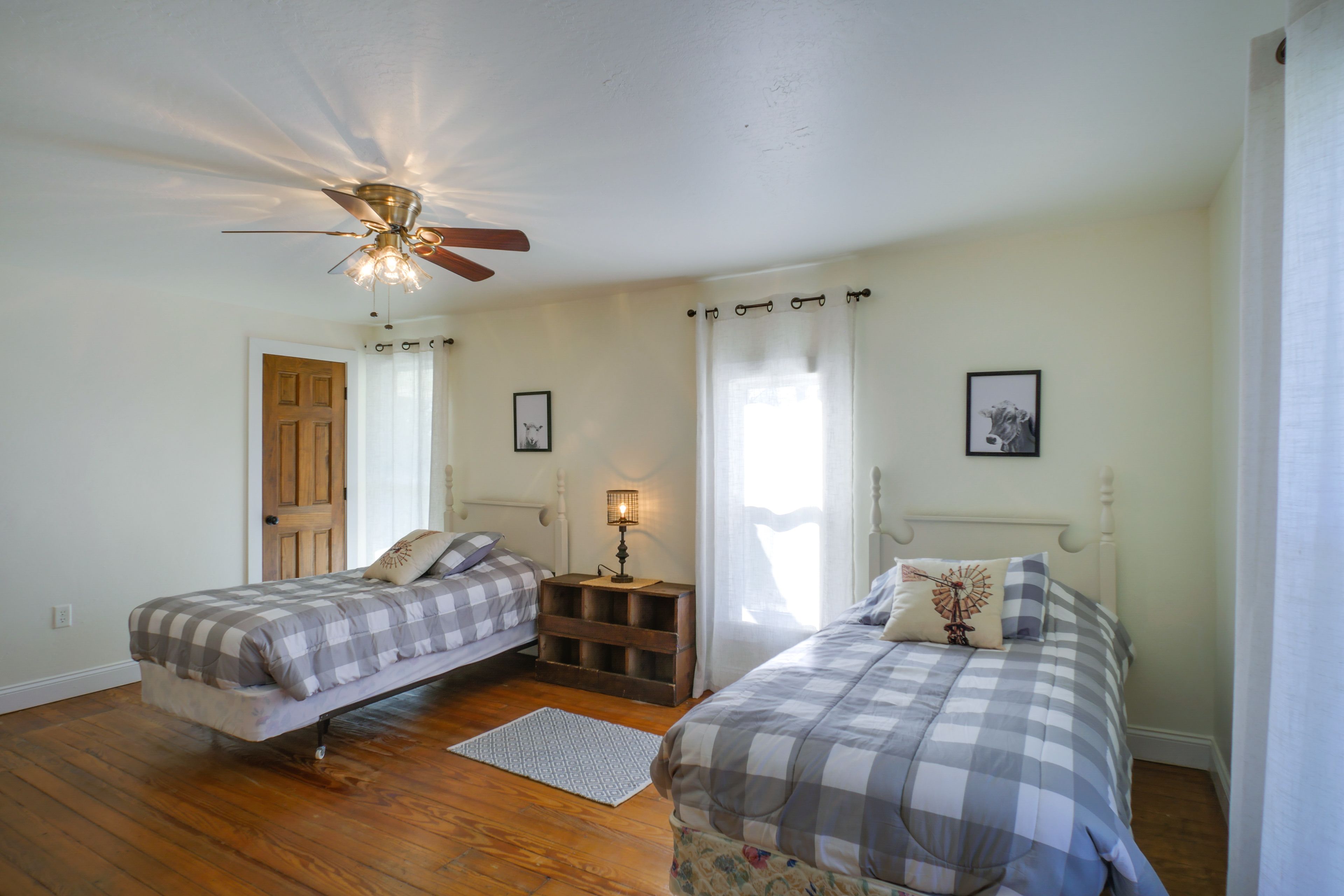 Bedroom 3 | 2 Twin Beds