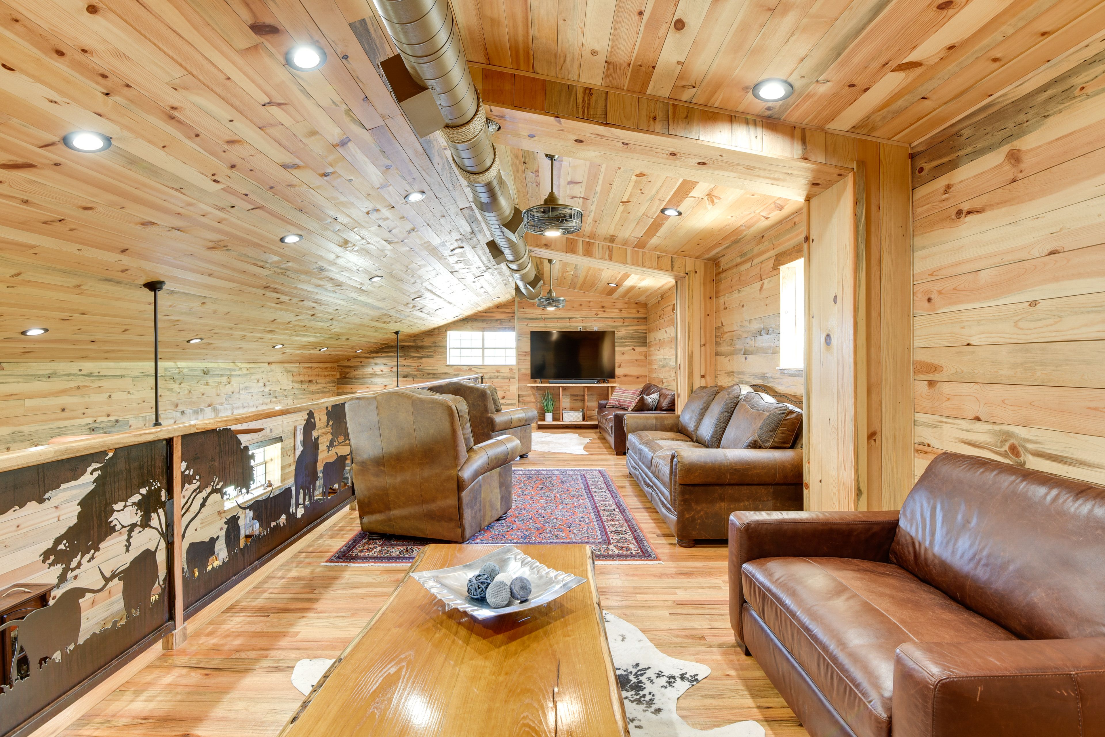Living Area | Smart TV w/ Cable | Books | 2nd Floor