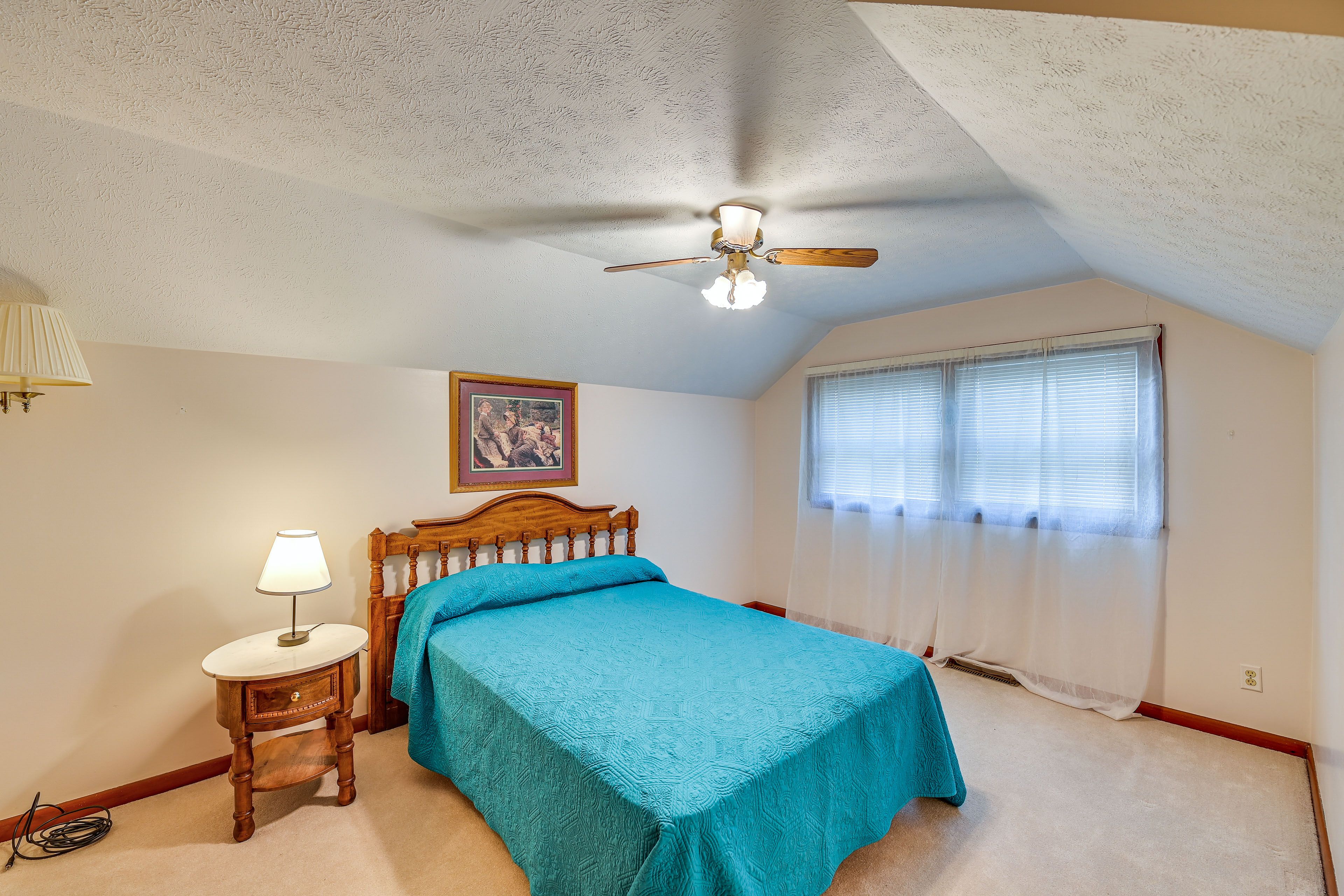Bedroom 2 | Upper Level | Full Bed | Linens Provided