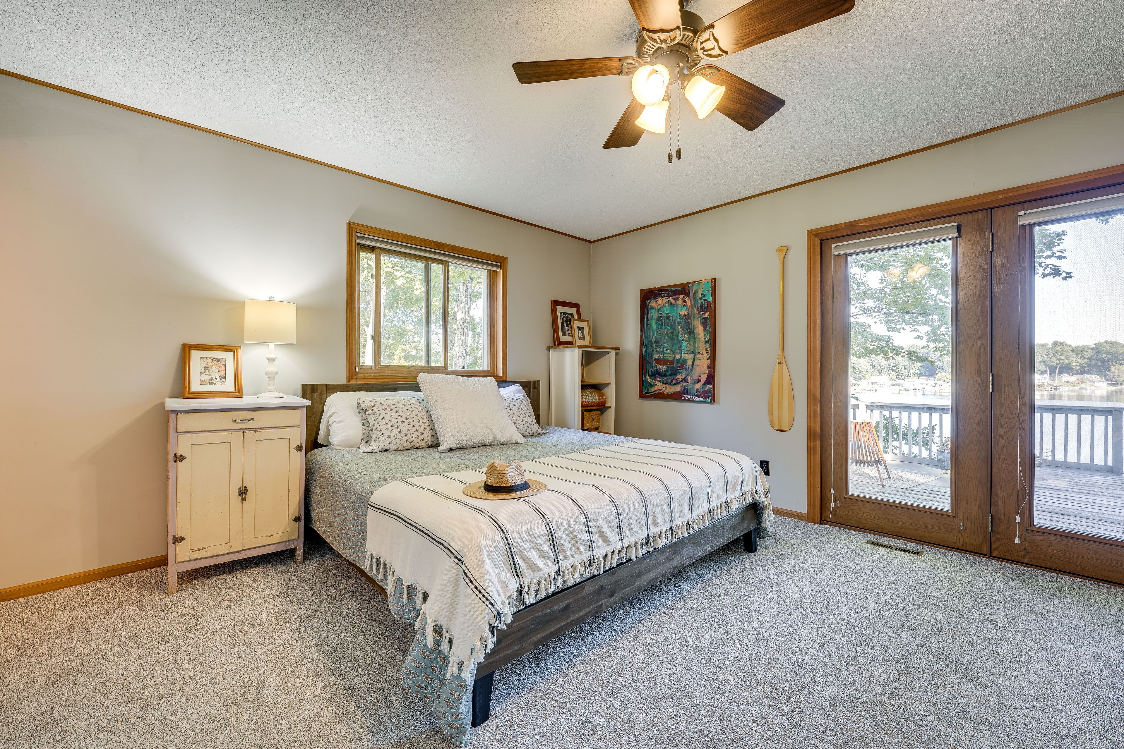 Bedroom 1 | King Bed | Twin Daybed w/ Twin Trundle Bed | Linens Provided