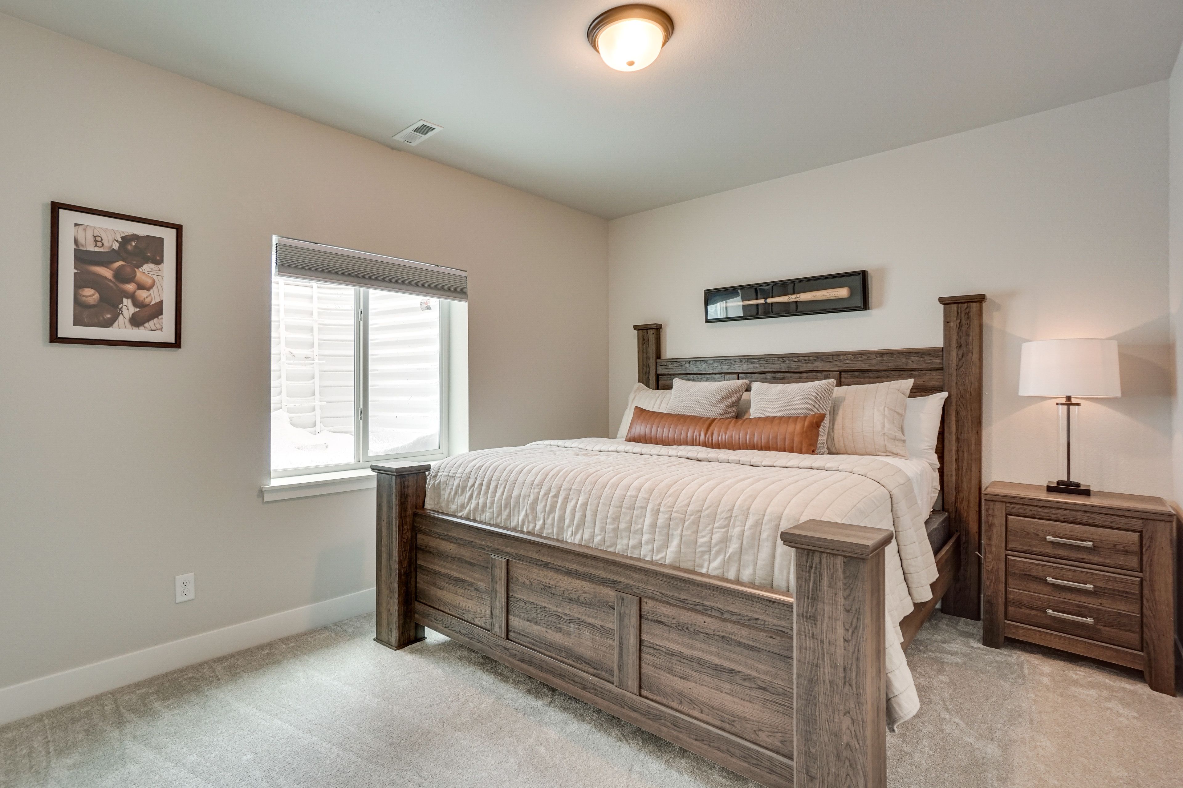 Bedroom 4 | King Bed
