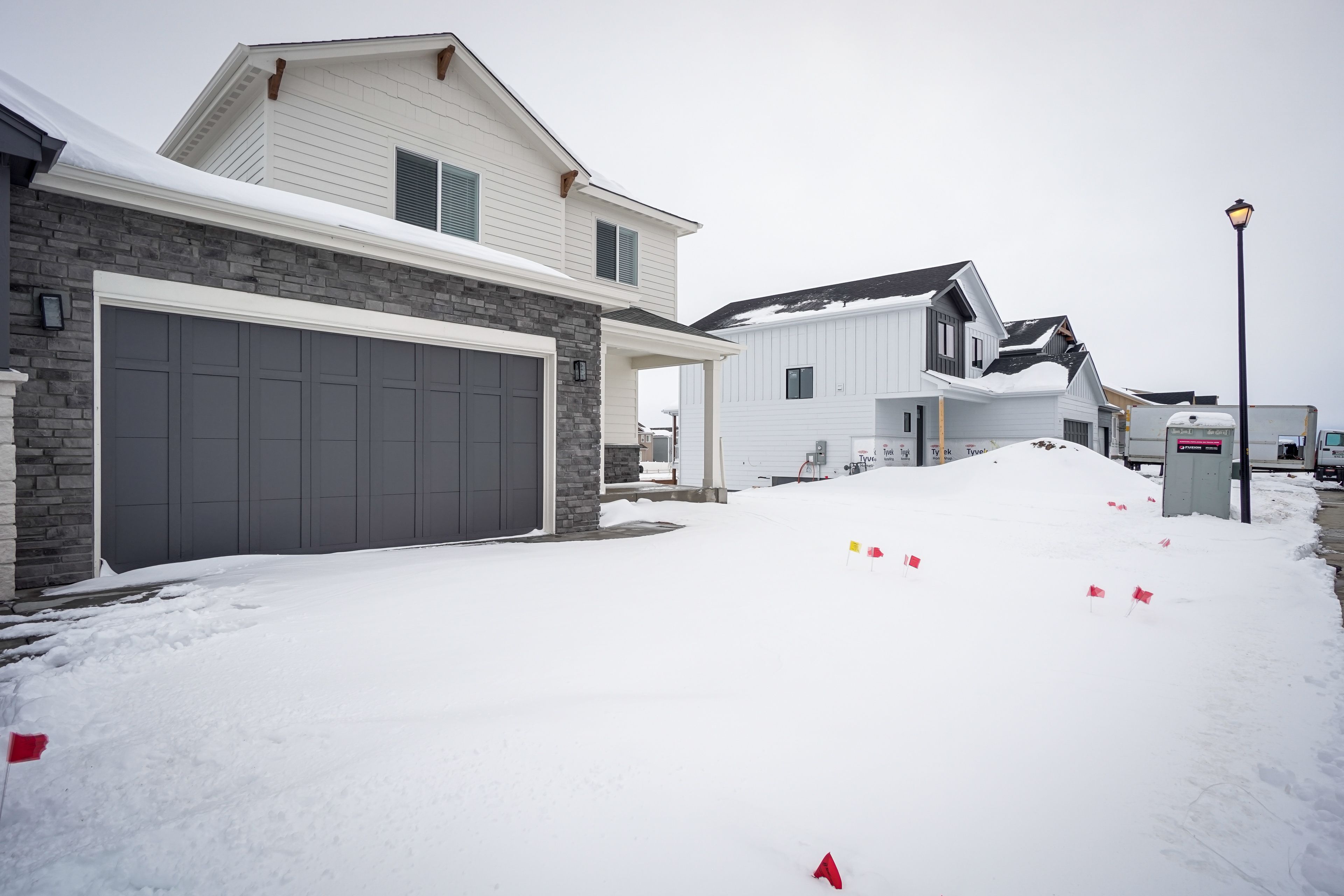 Parking | Garage (2 Vehicles) | Driveway (1 Vehicle)