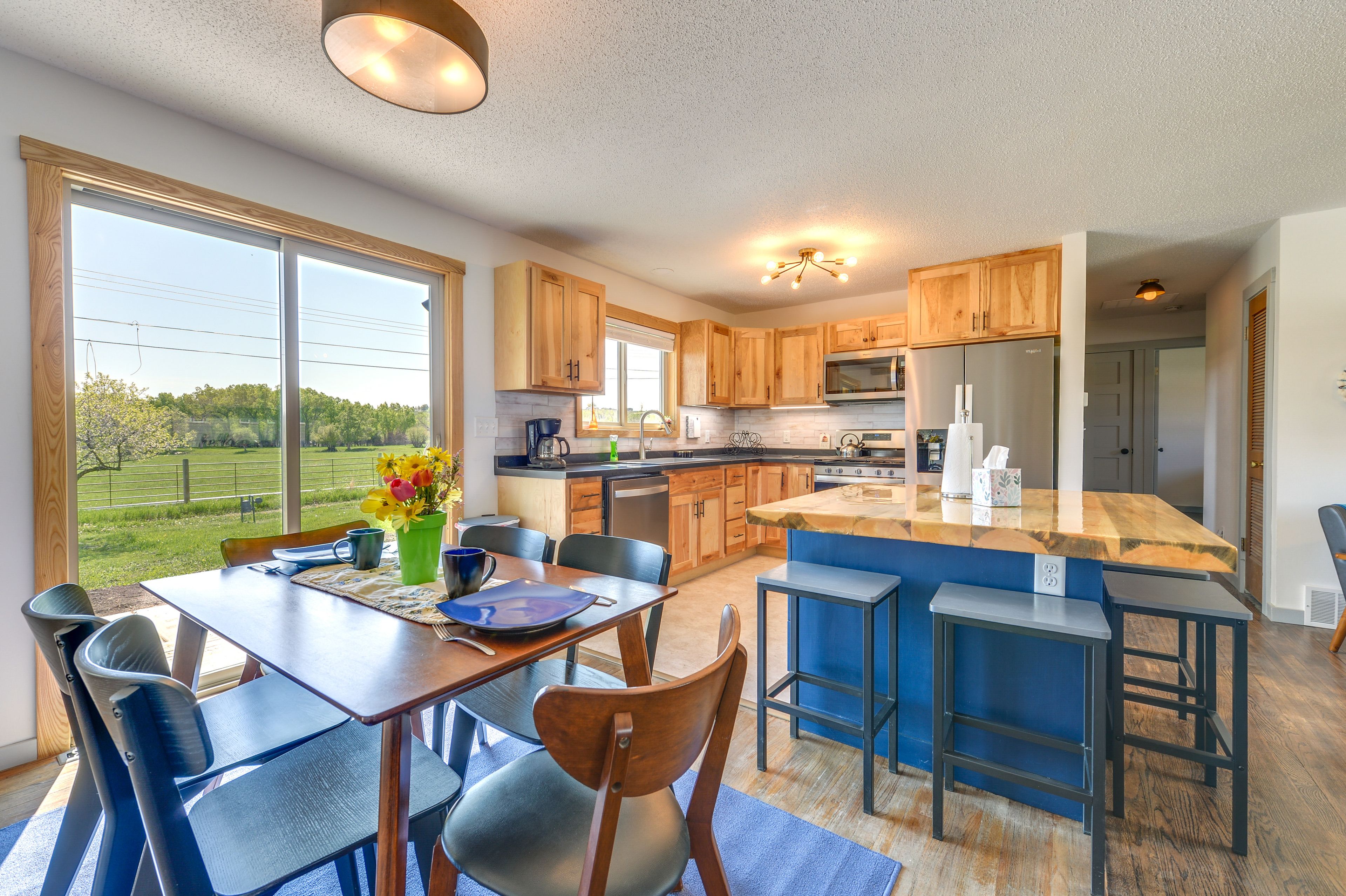 Dining Area | Dishware/Flatware | Trash Bags/Paper Towels | High Chair