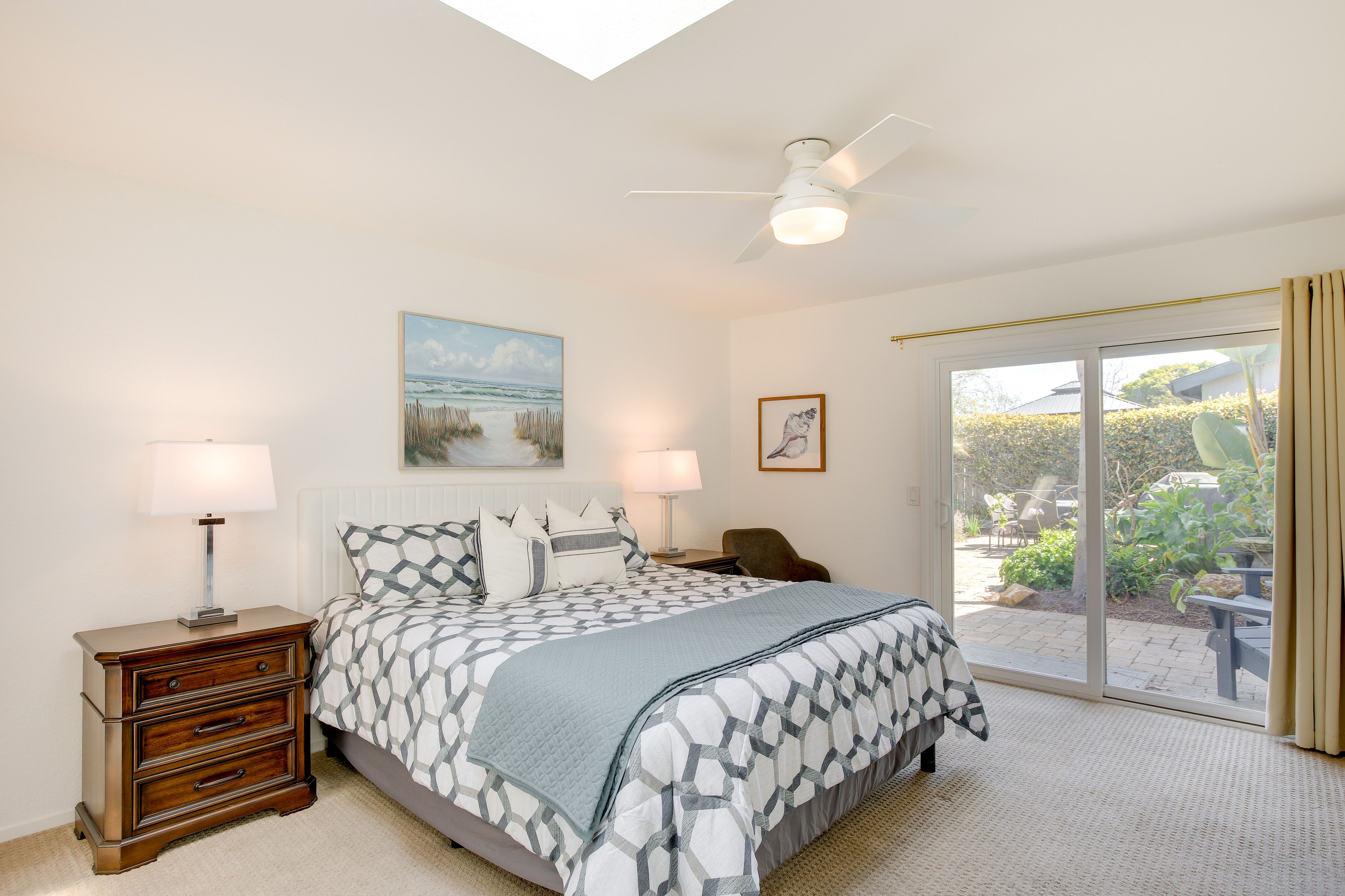 Bedroom 1 | California King Bed | Smart TV w/ Cable