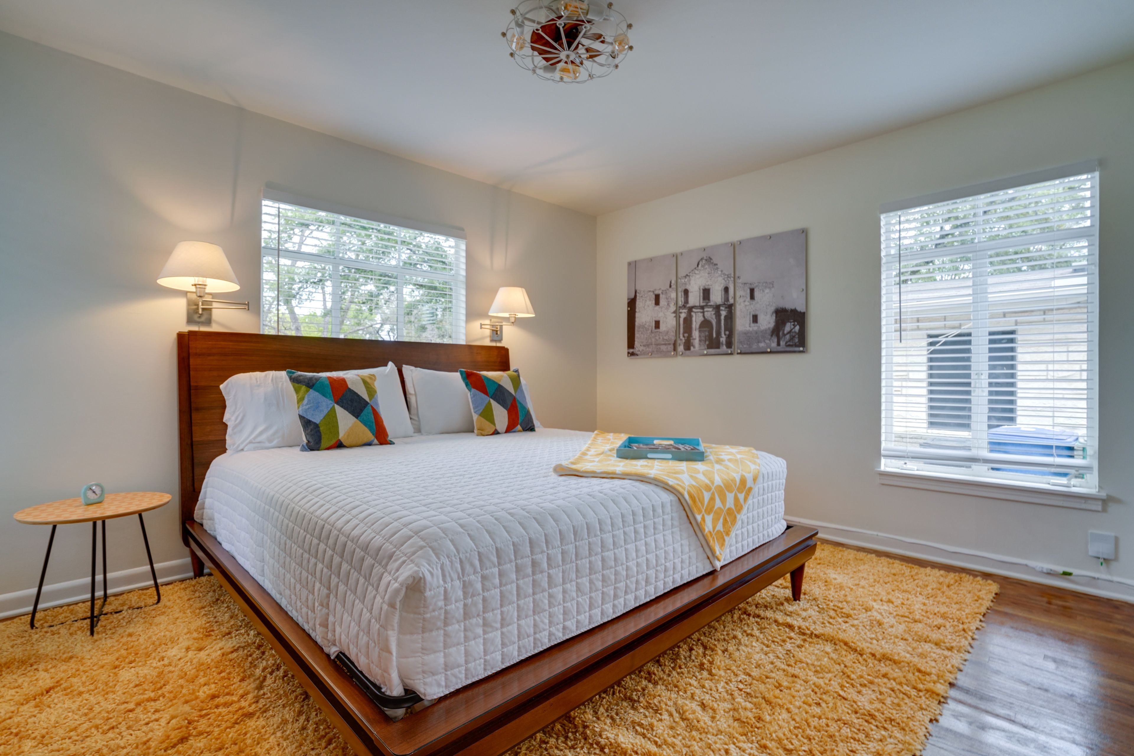 Bedroom 2 | King Bed