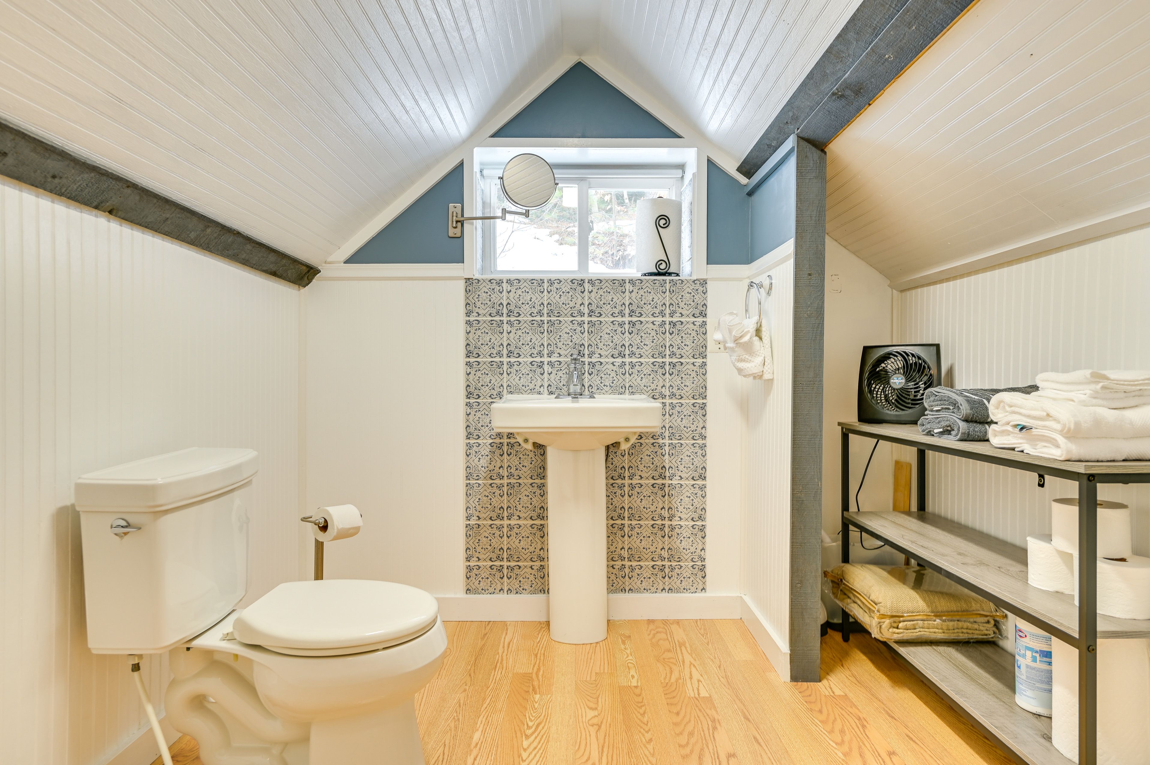 En-Suite Half Bath | Towels Provided