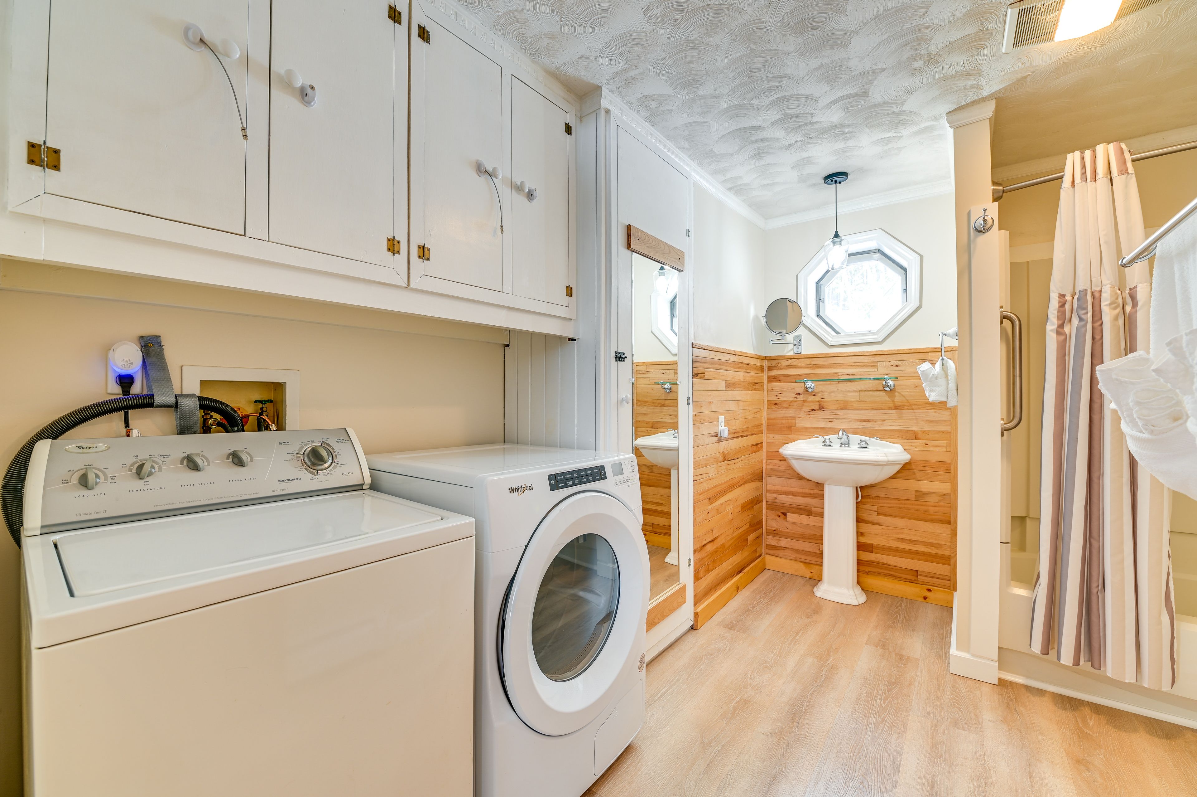 In-Unit Laundry