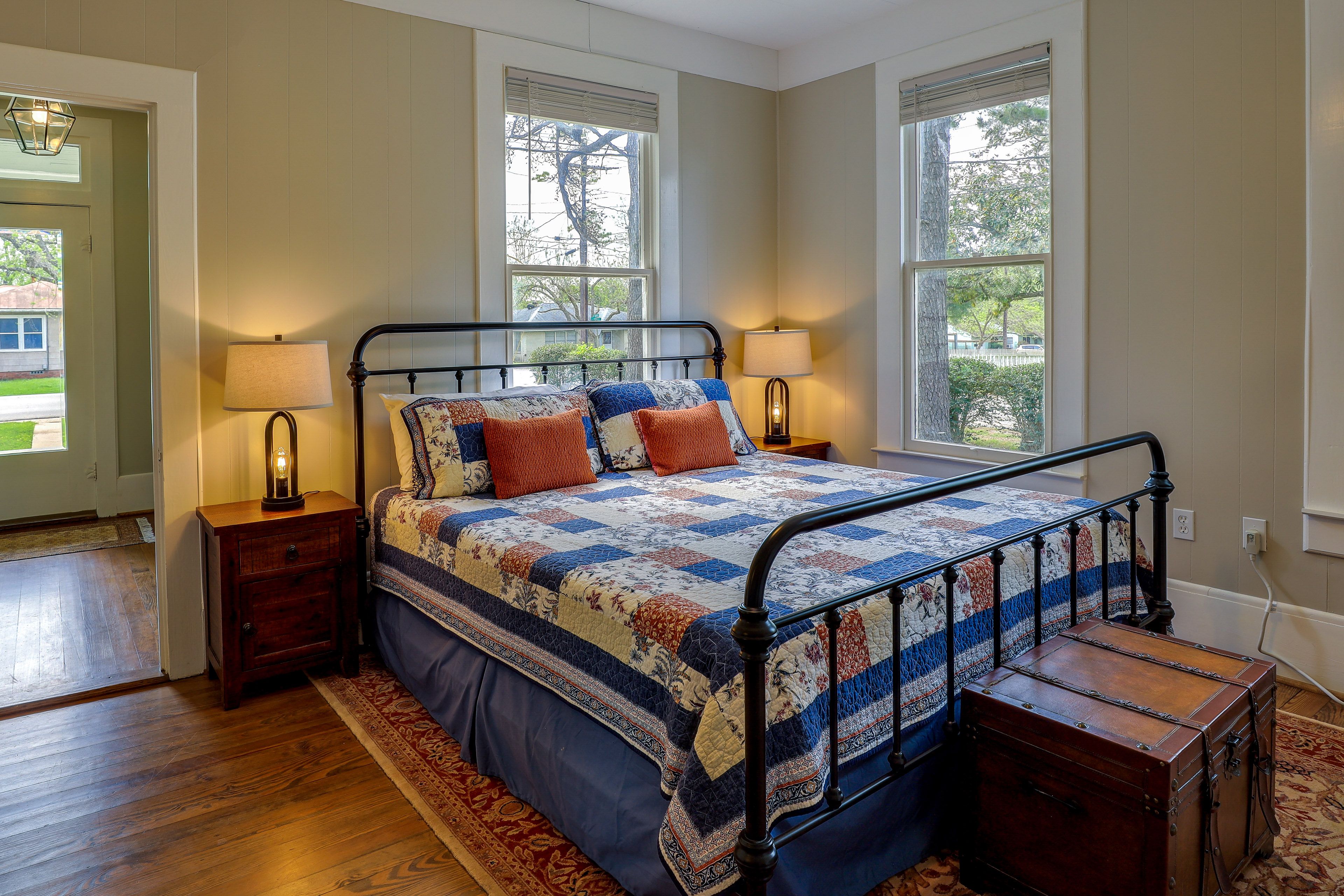 Bedroom 1 | King Bed | Linens Provided