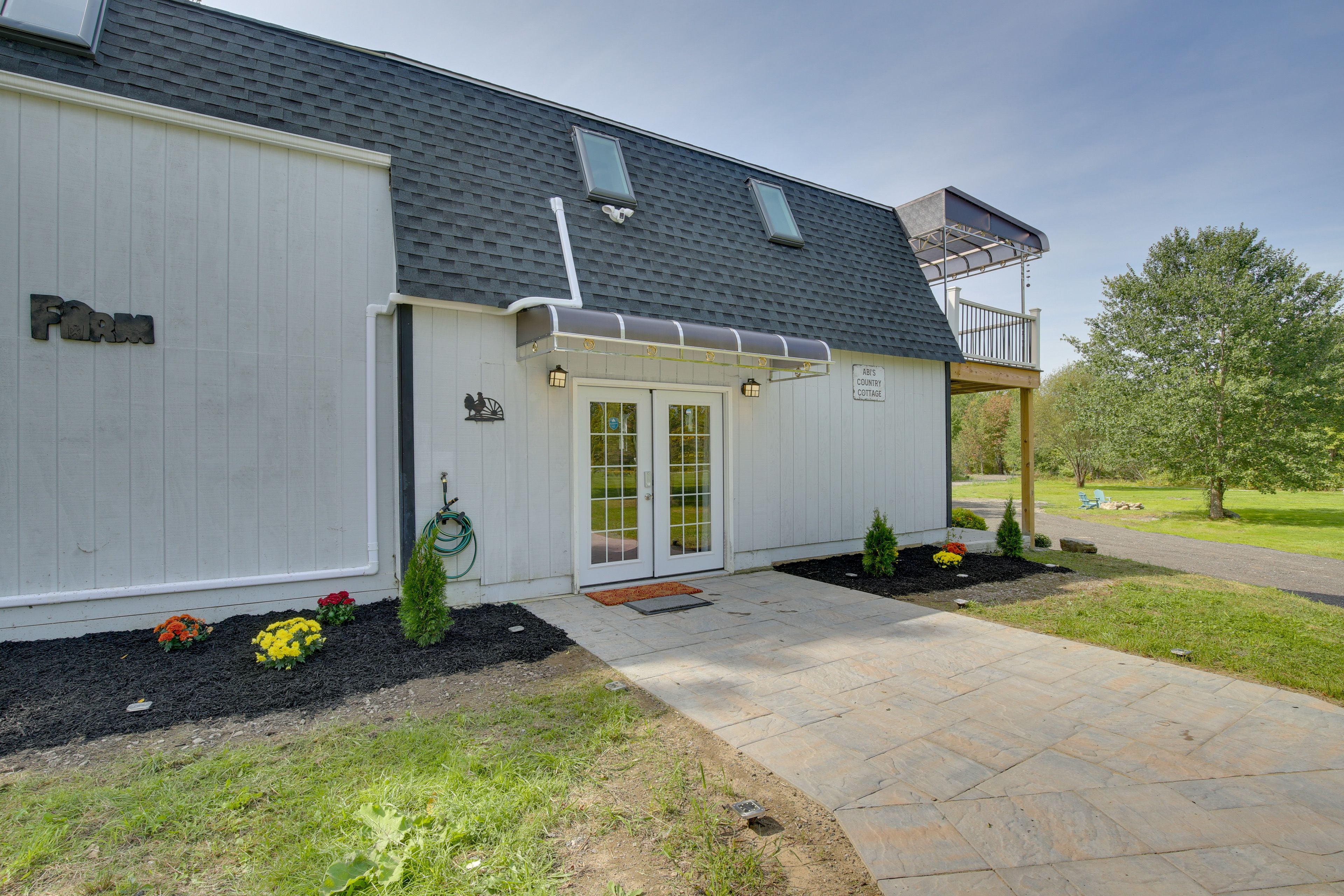 Cabin Exterior