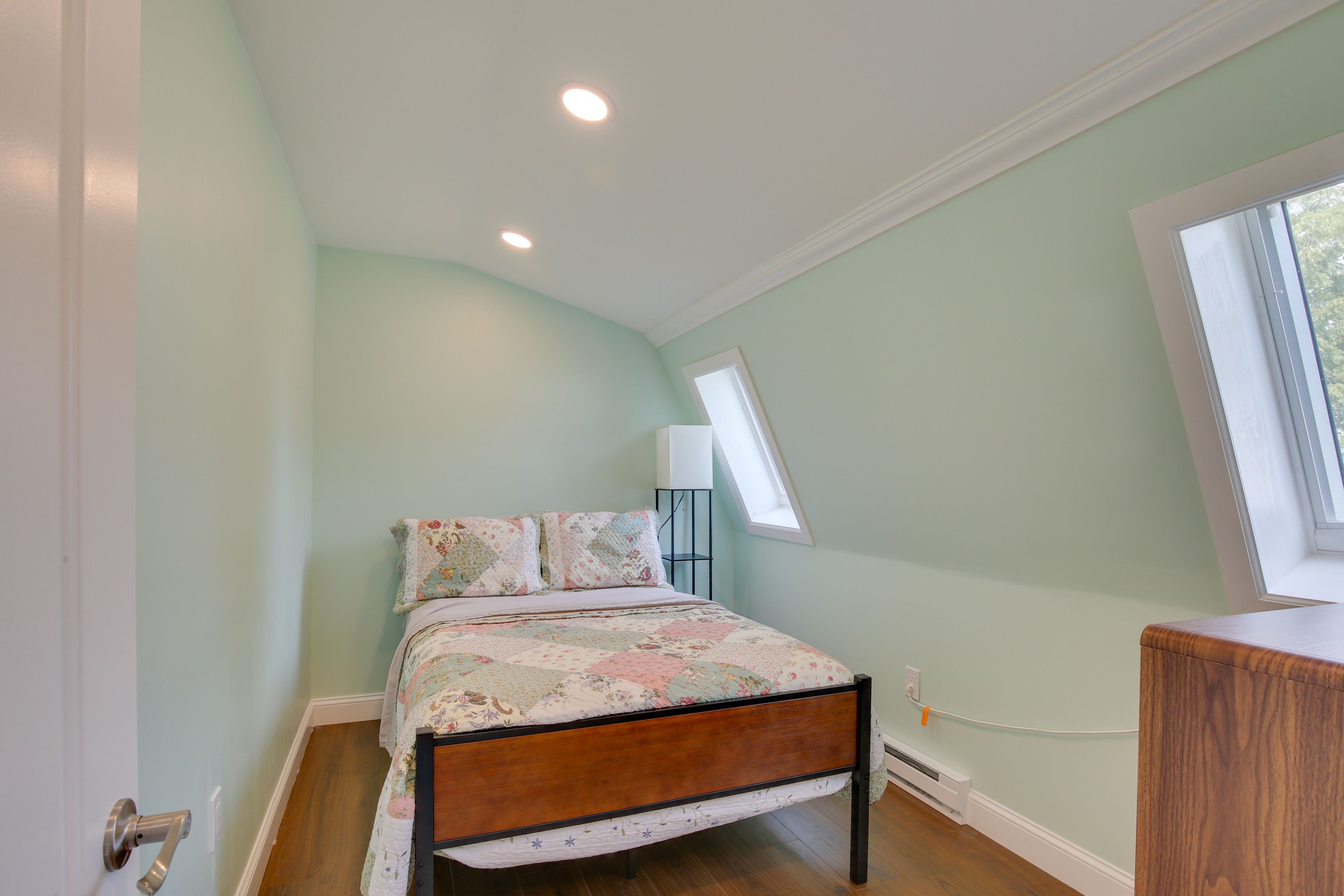 Bedroom 4 | Full Bed | 2nd Floor