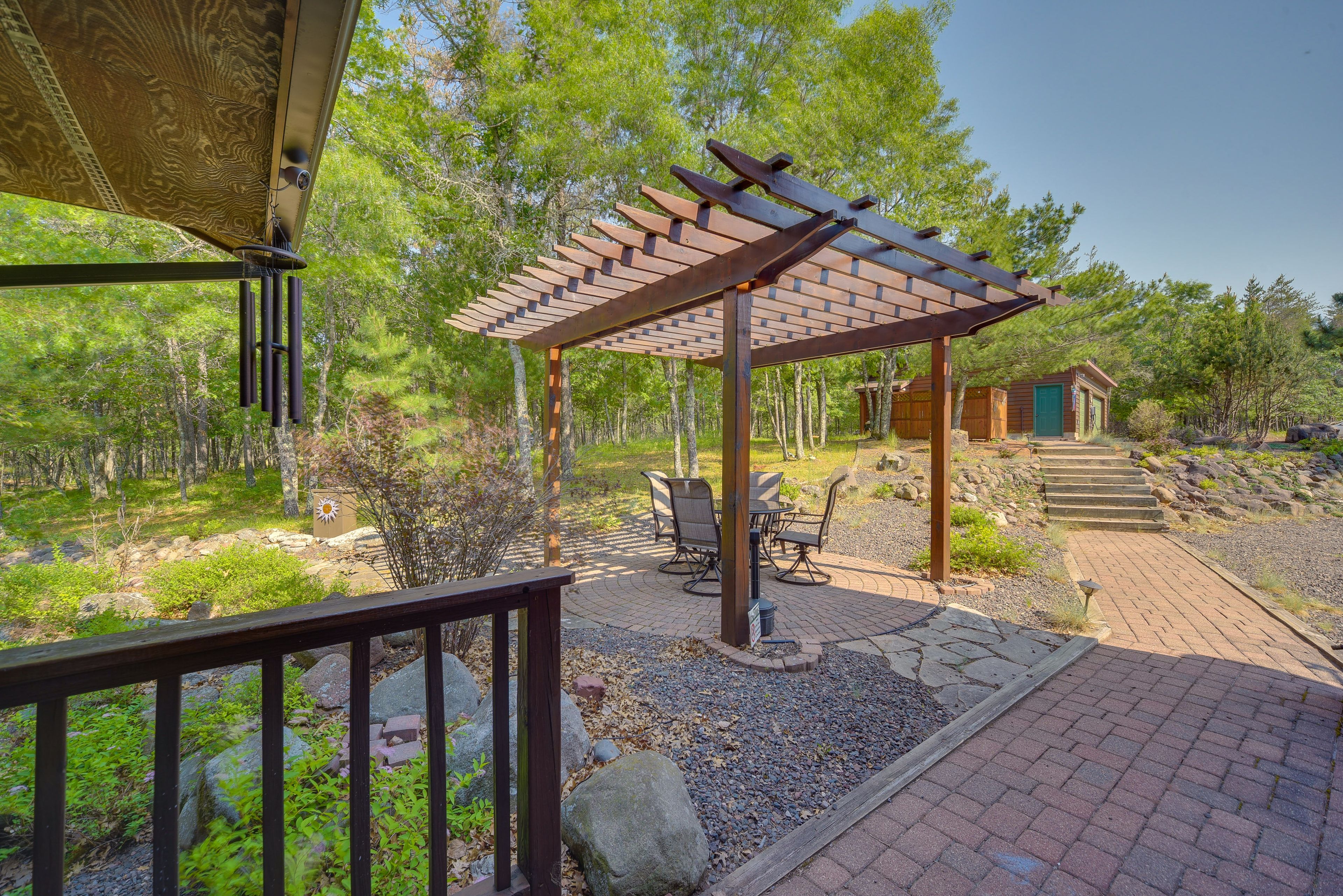 Pergola | Outdoor Seating Area