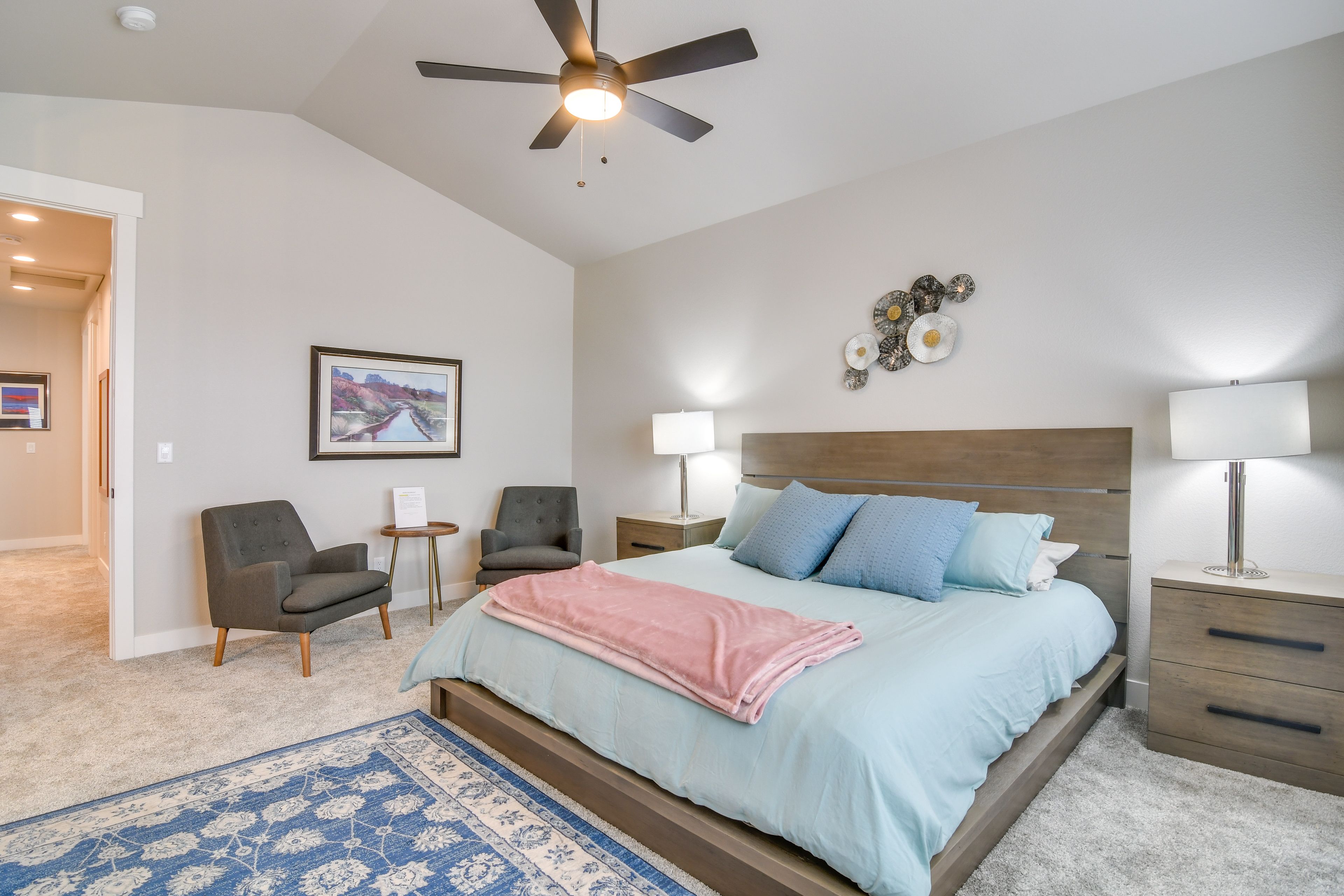 Bedroom 1 | King Bed