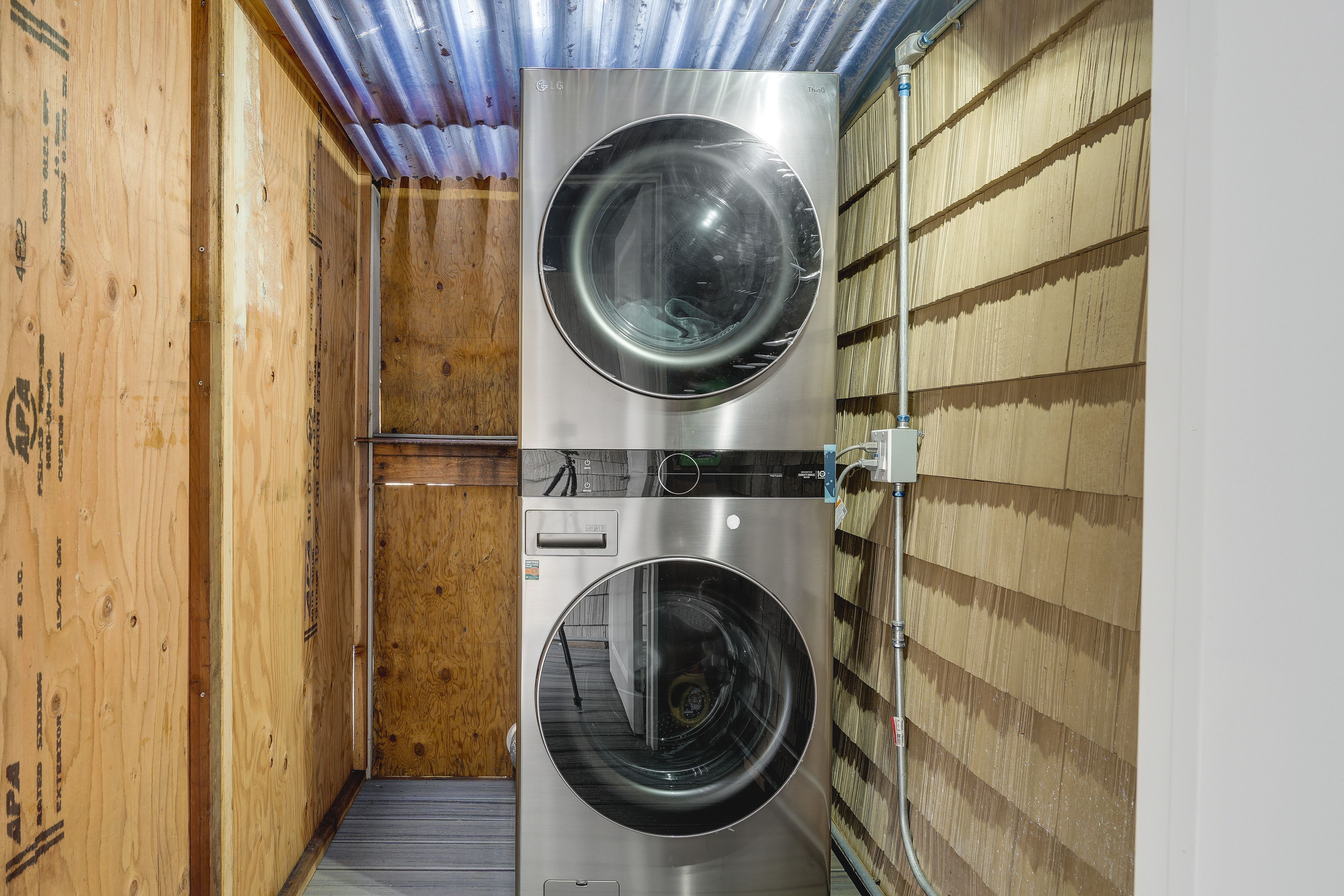 Washer & Dryer