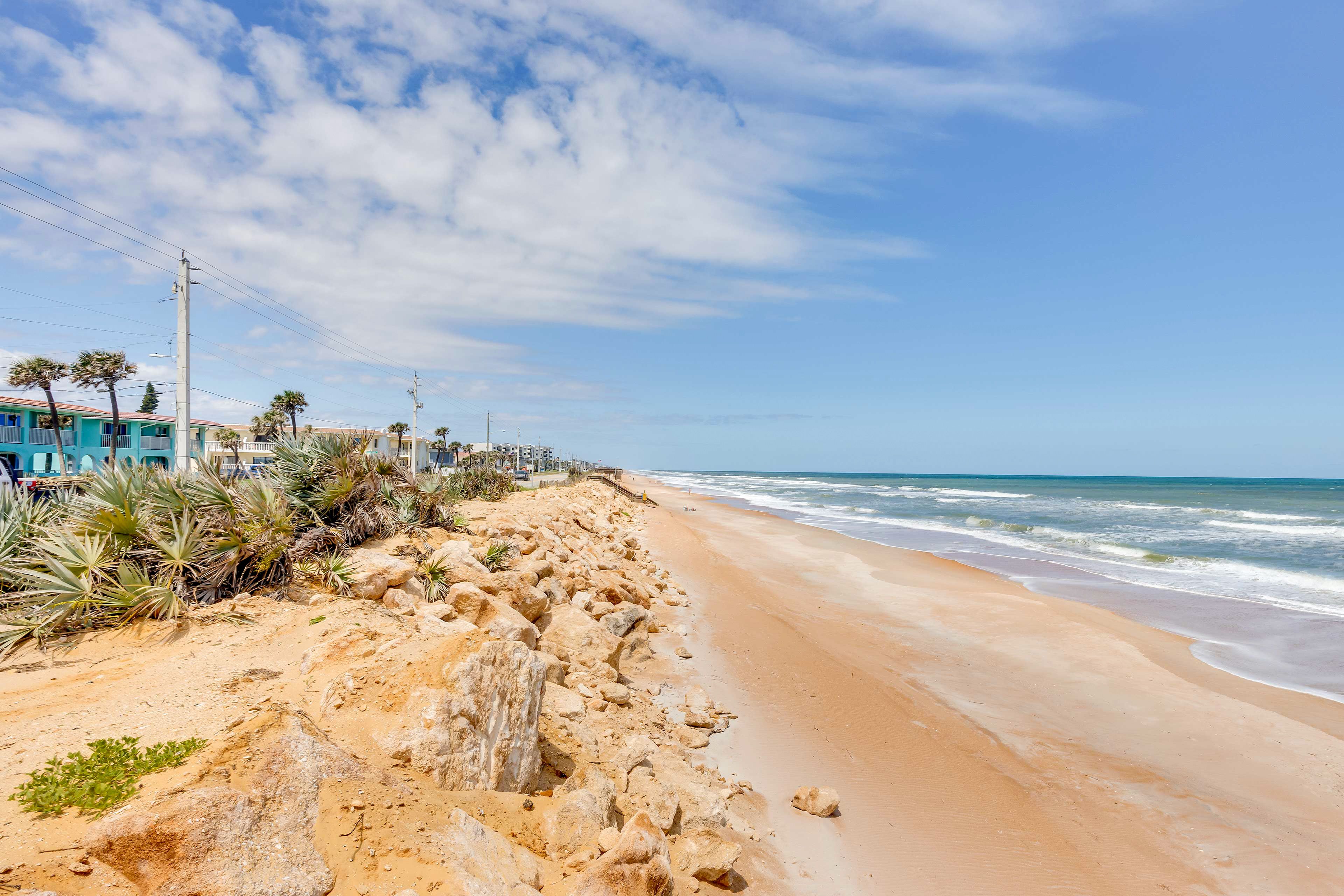 Direct Beach Access | Access to Community Pool
