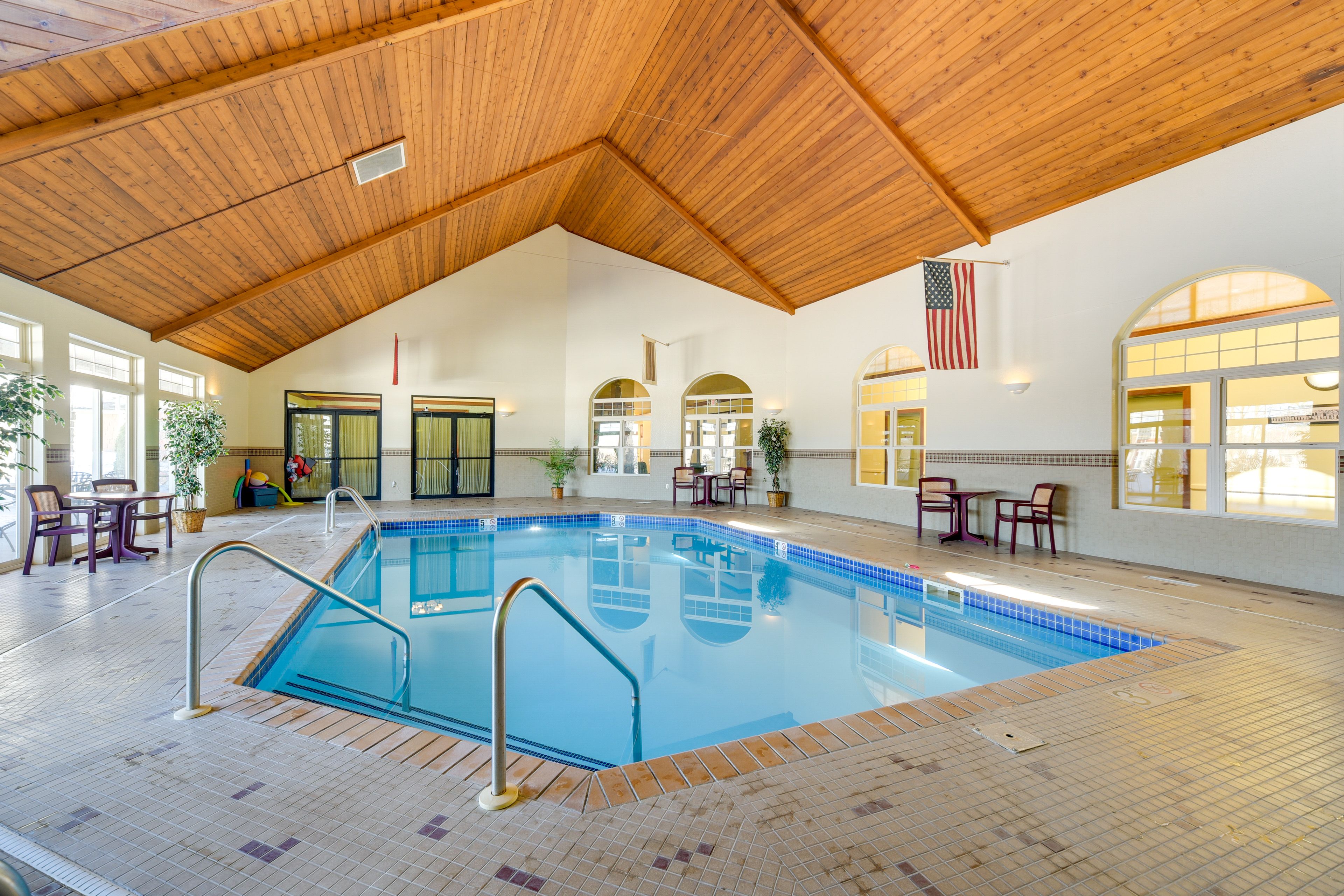 Community Amenities | Keyless Entry