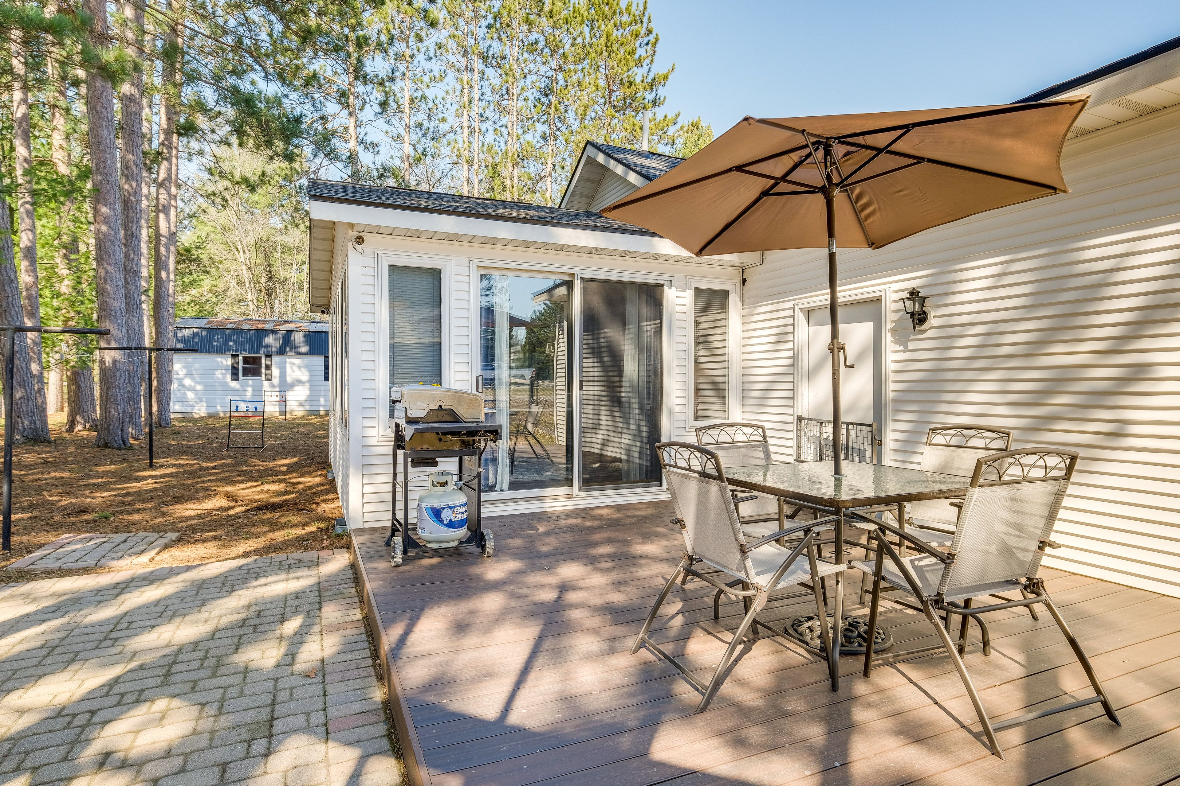 Back Deck | Gas Grill