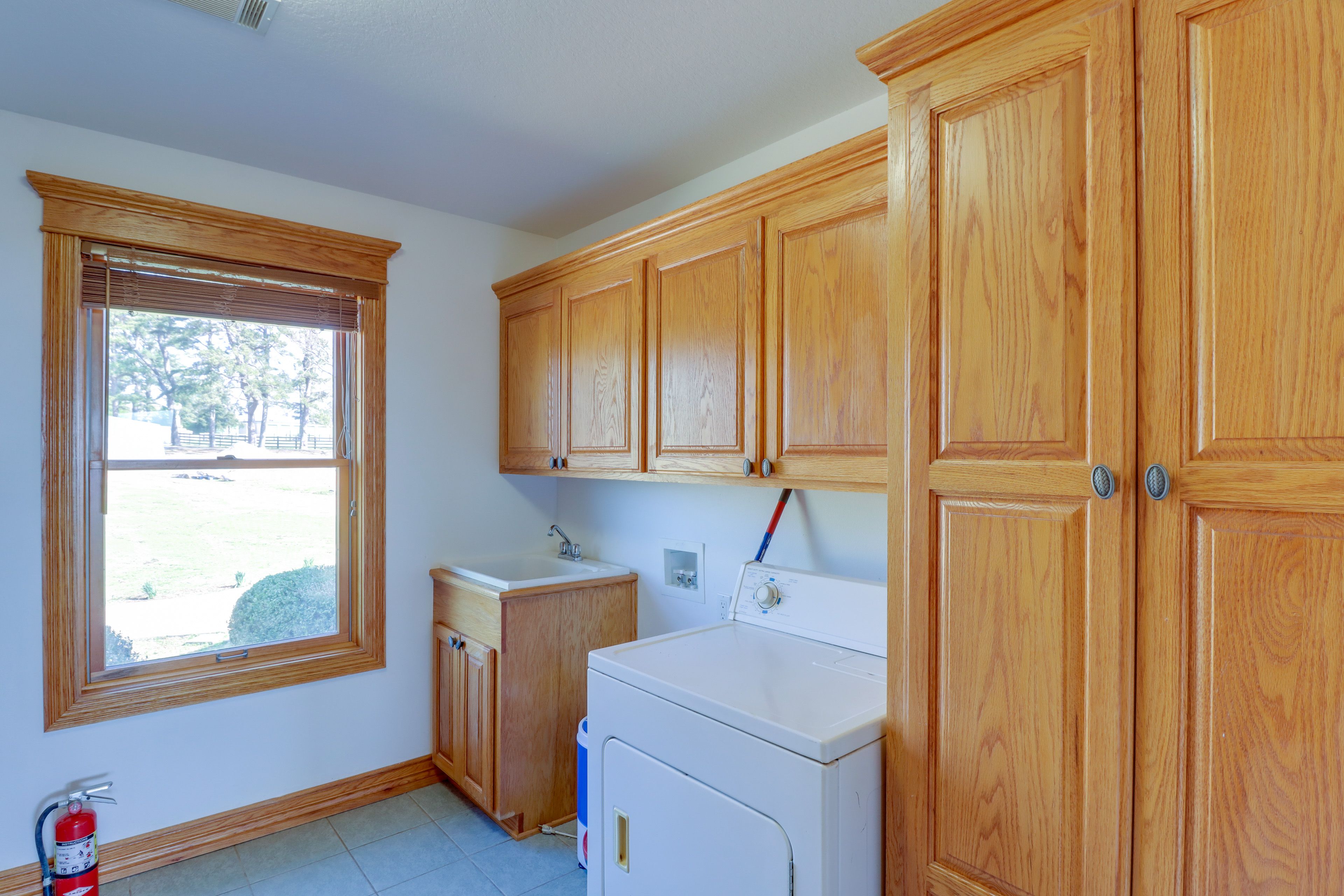 Laundry Room | Clothes Steamer