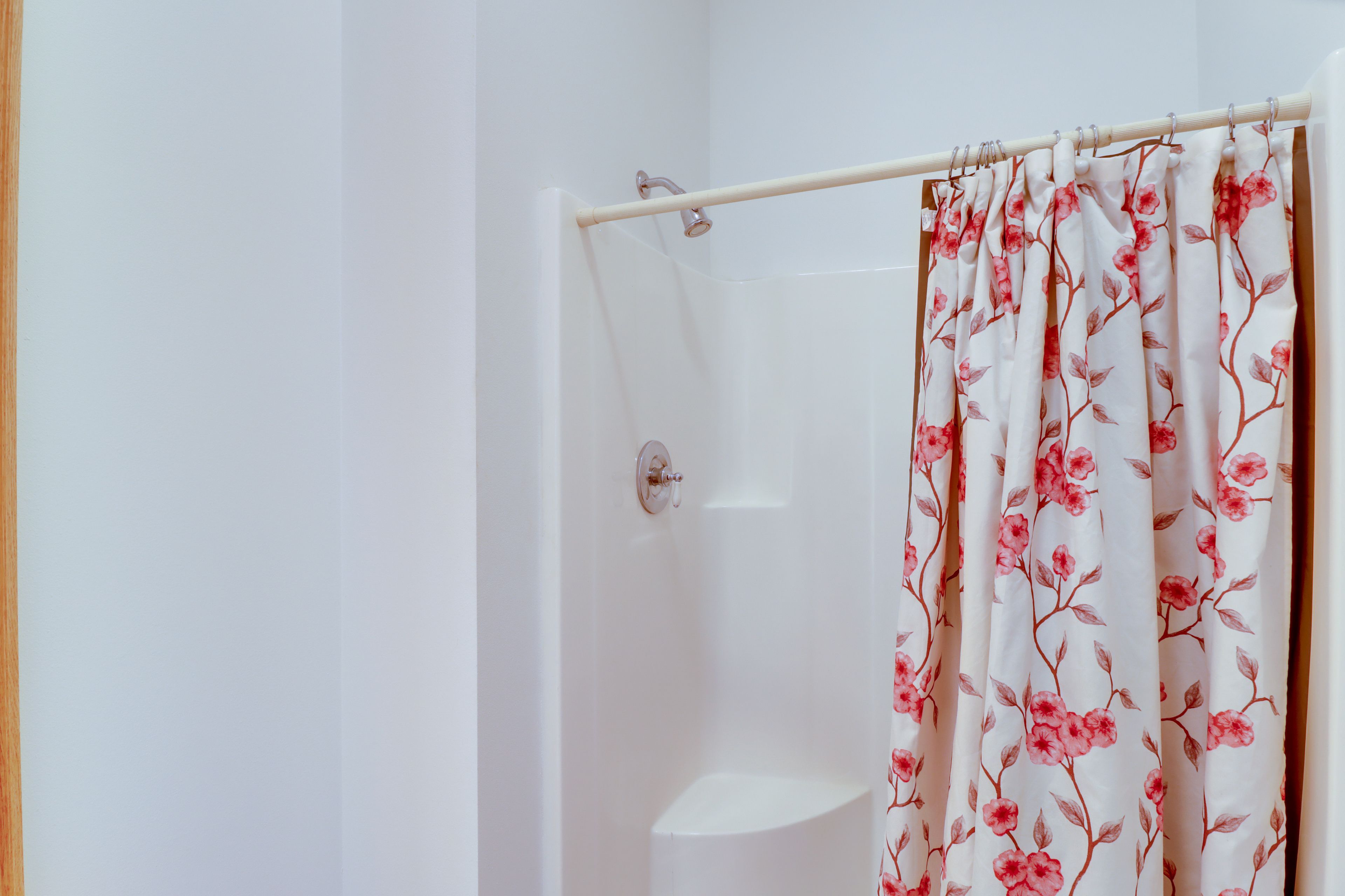 Jack-and-Jill Bathroom | Basement Level