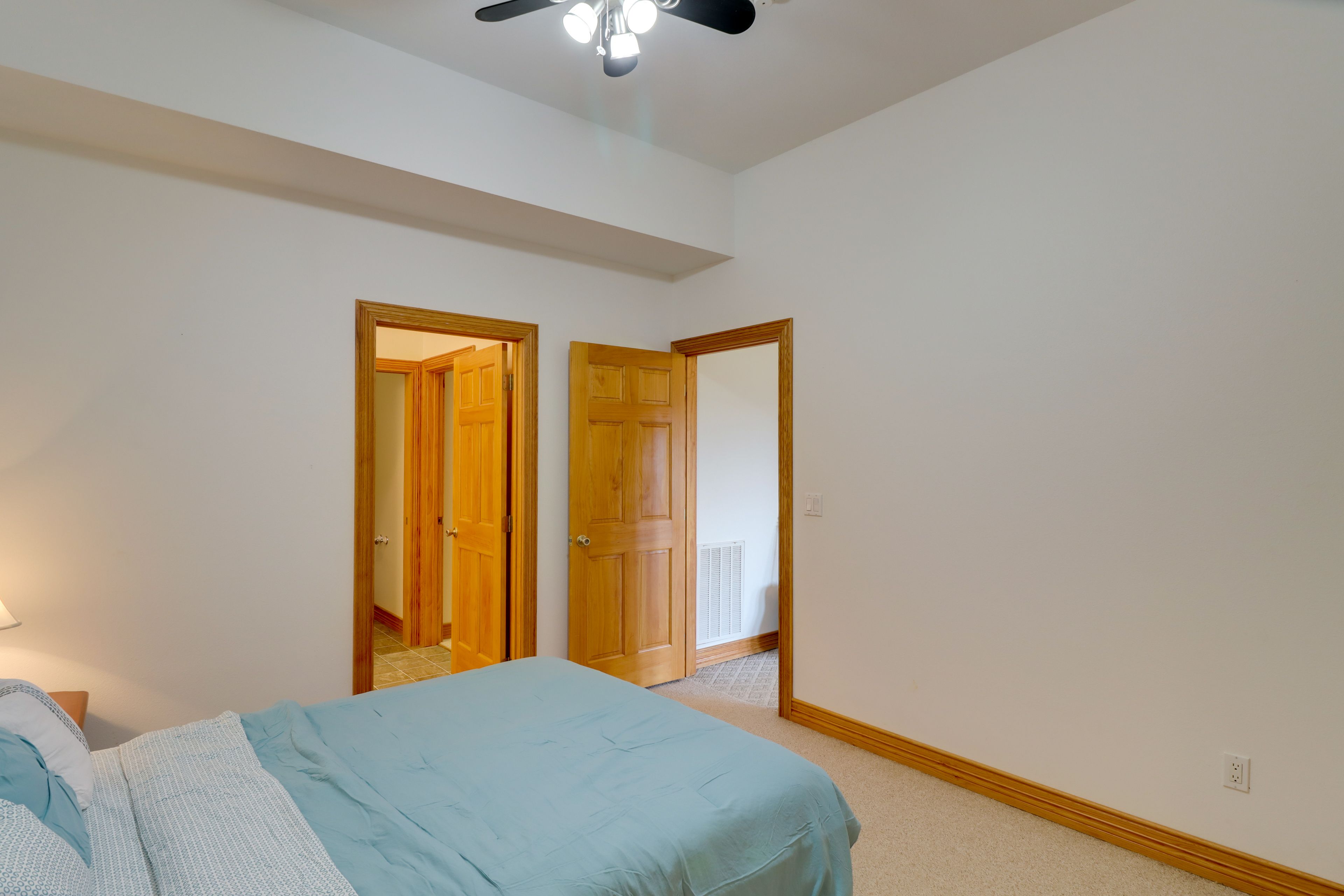 Bedroom 5 | Full Bed | Jack-and-Jill Bathroom | Basement Level