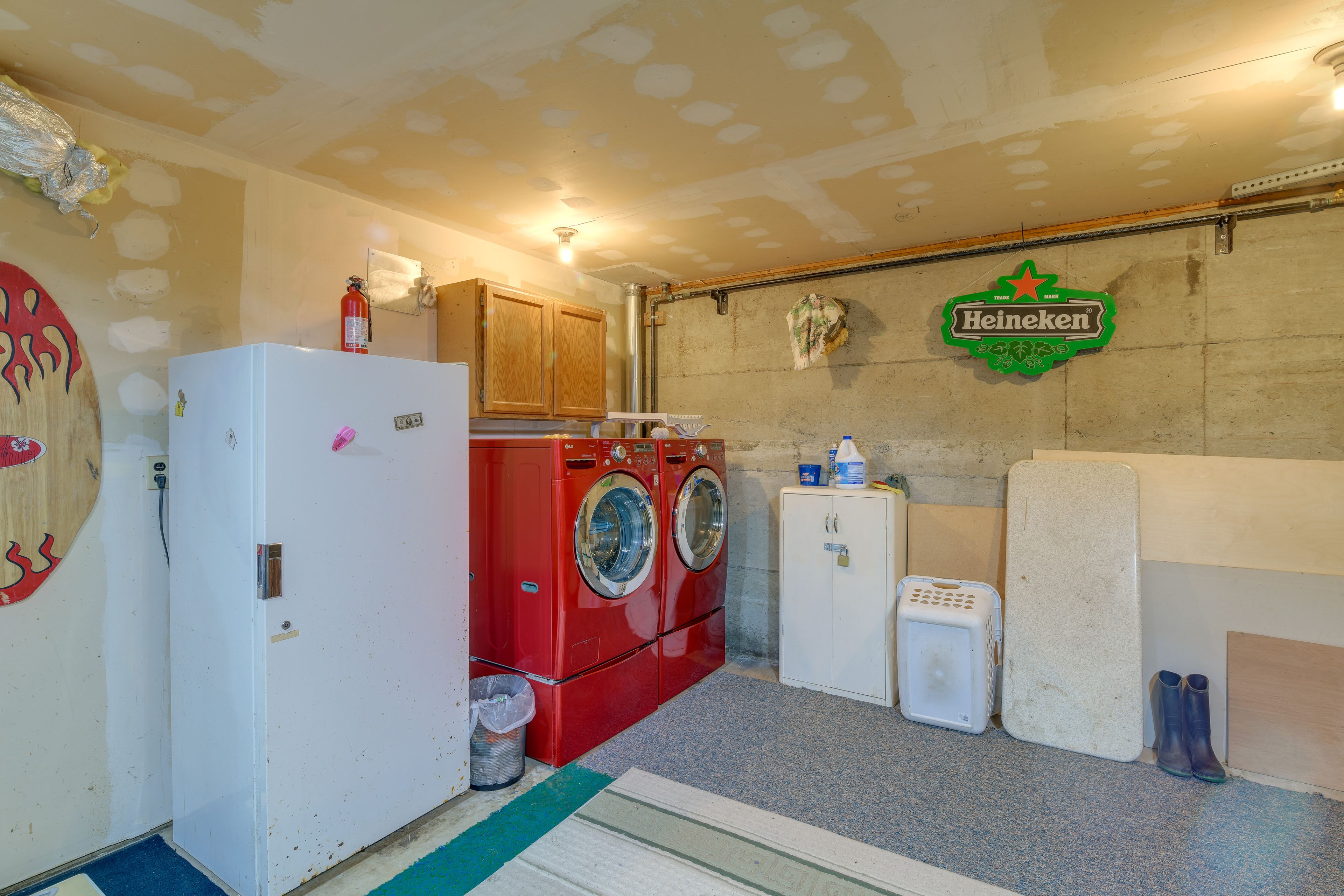 Shared Washer & Dryer | Homeowner On-Site (Downstairs Unit)