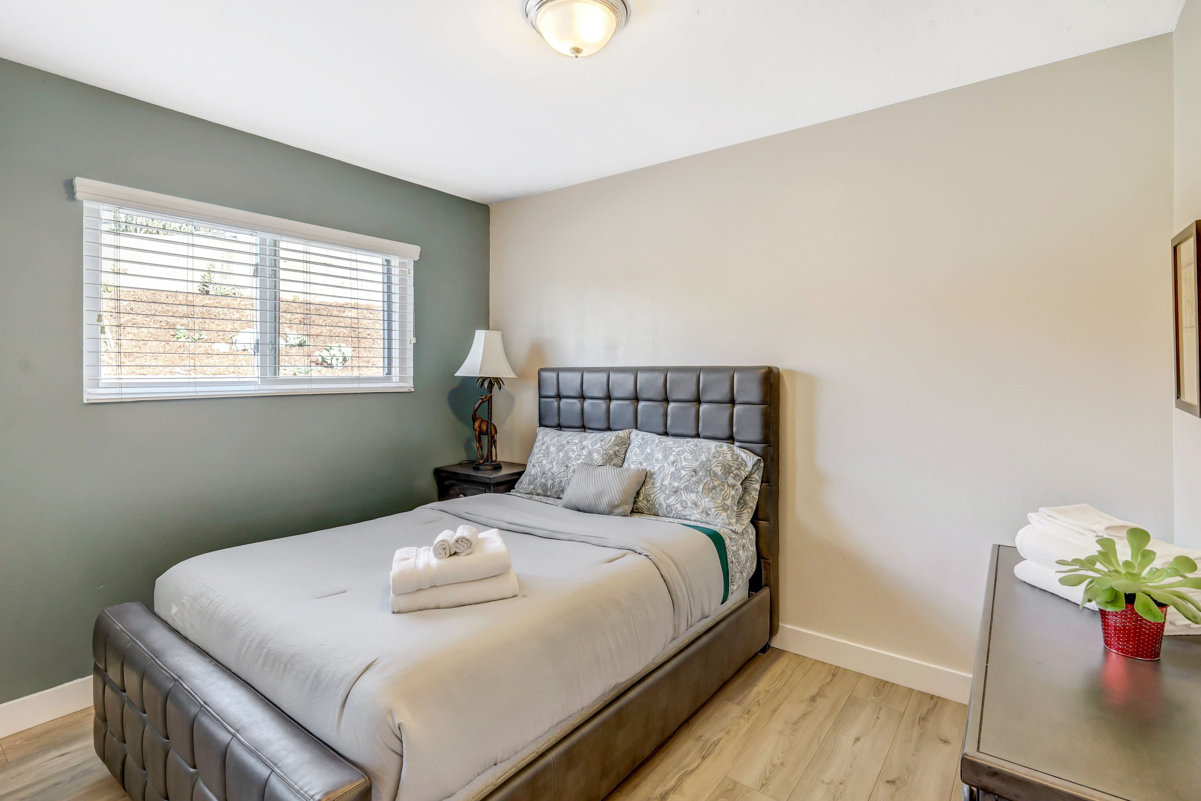 Bedroom 3 | Full Bed