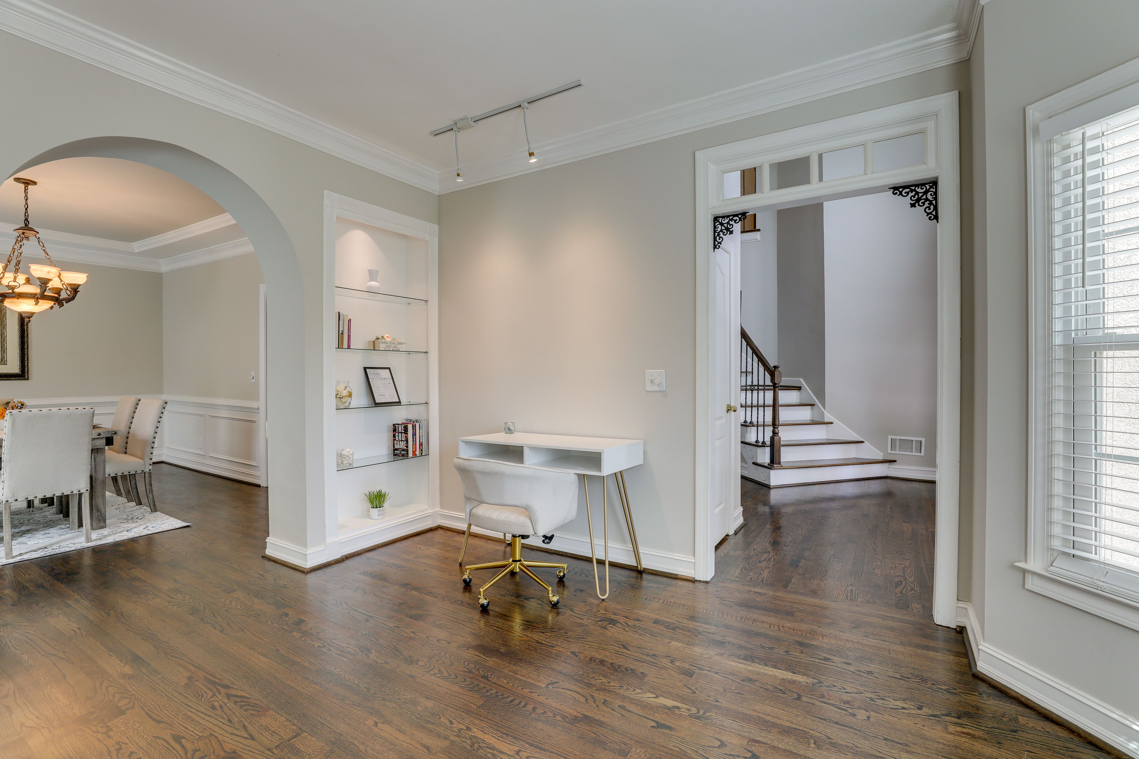 Entryway | Free WiFi | Desk | Central A/C | Electric Heating