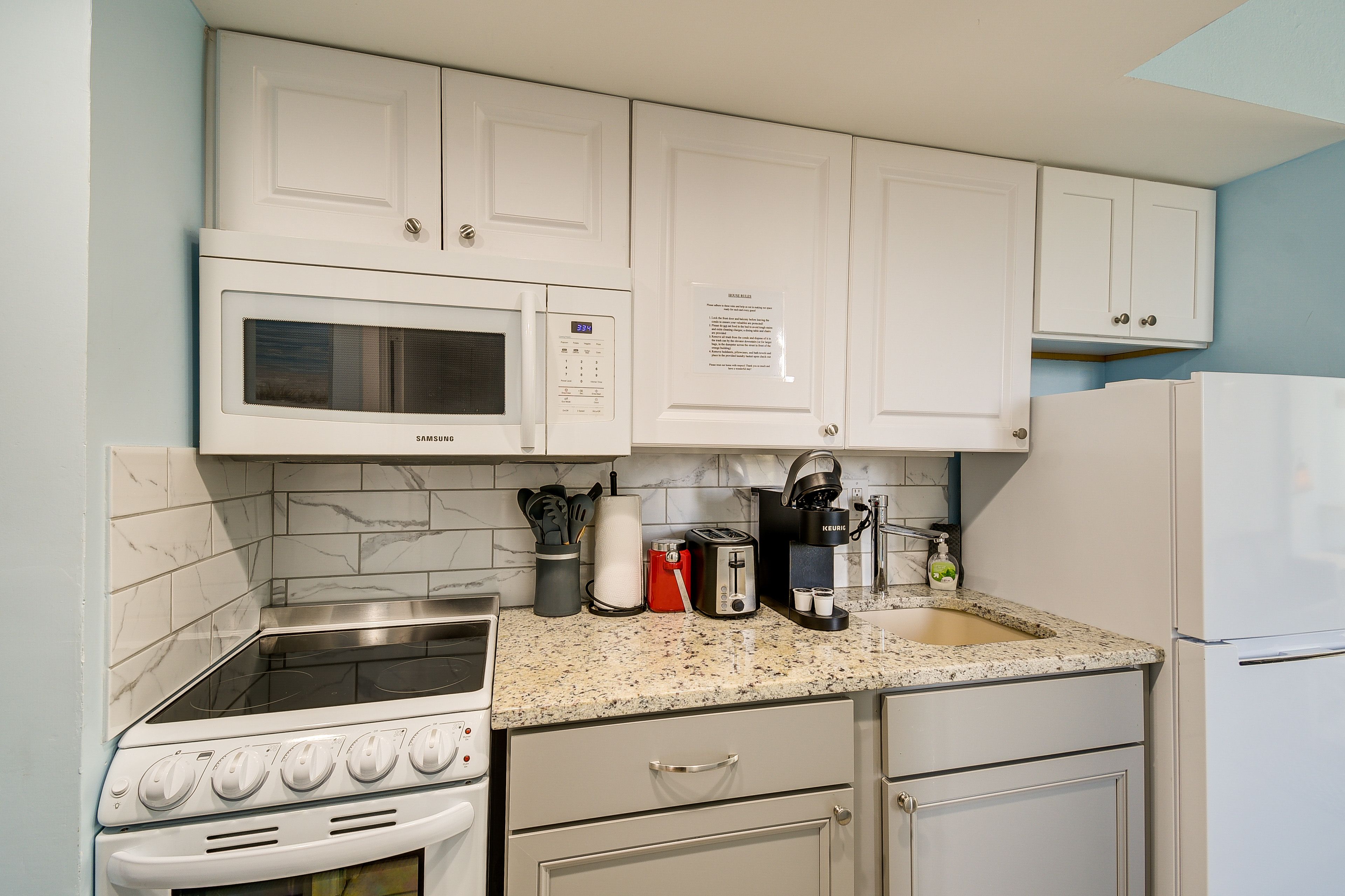 Kitchen | Keurig Coffee Maker | Toaster