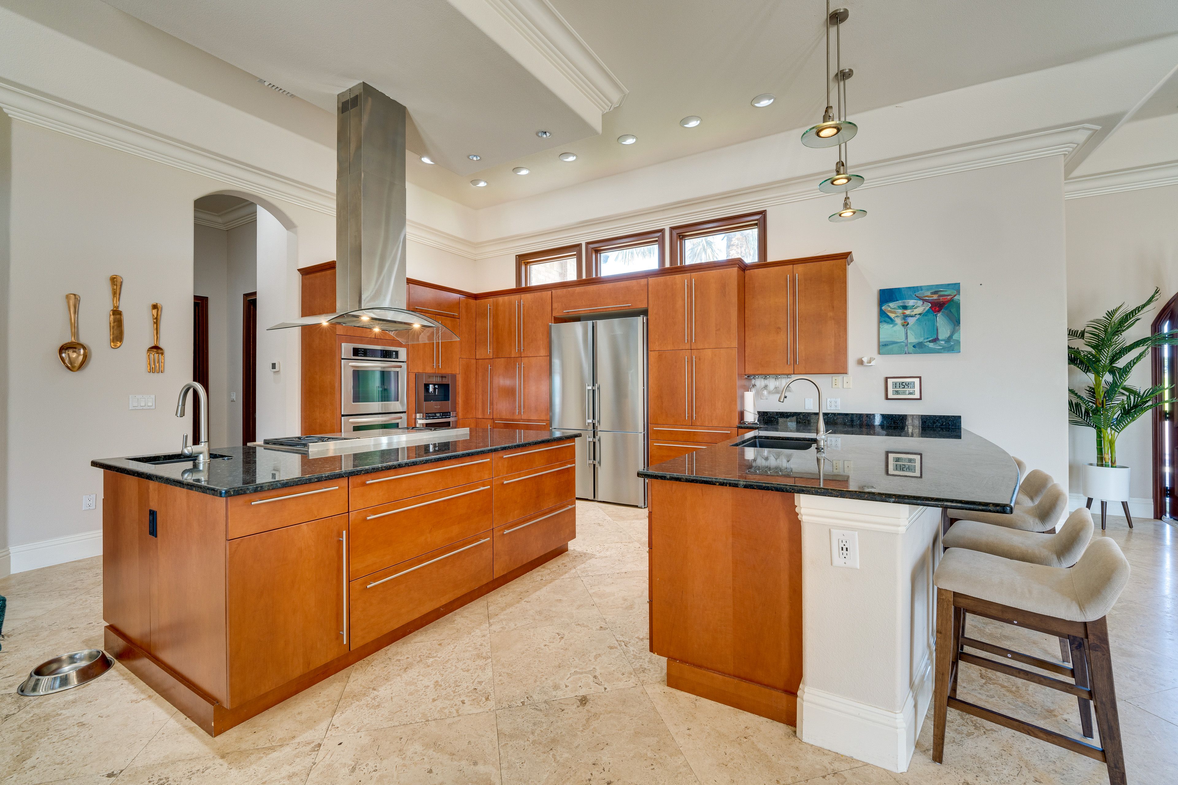 Kitchen | Cooking Basics | Coffee Maker | Trash Bags & Paper Towels Provided