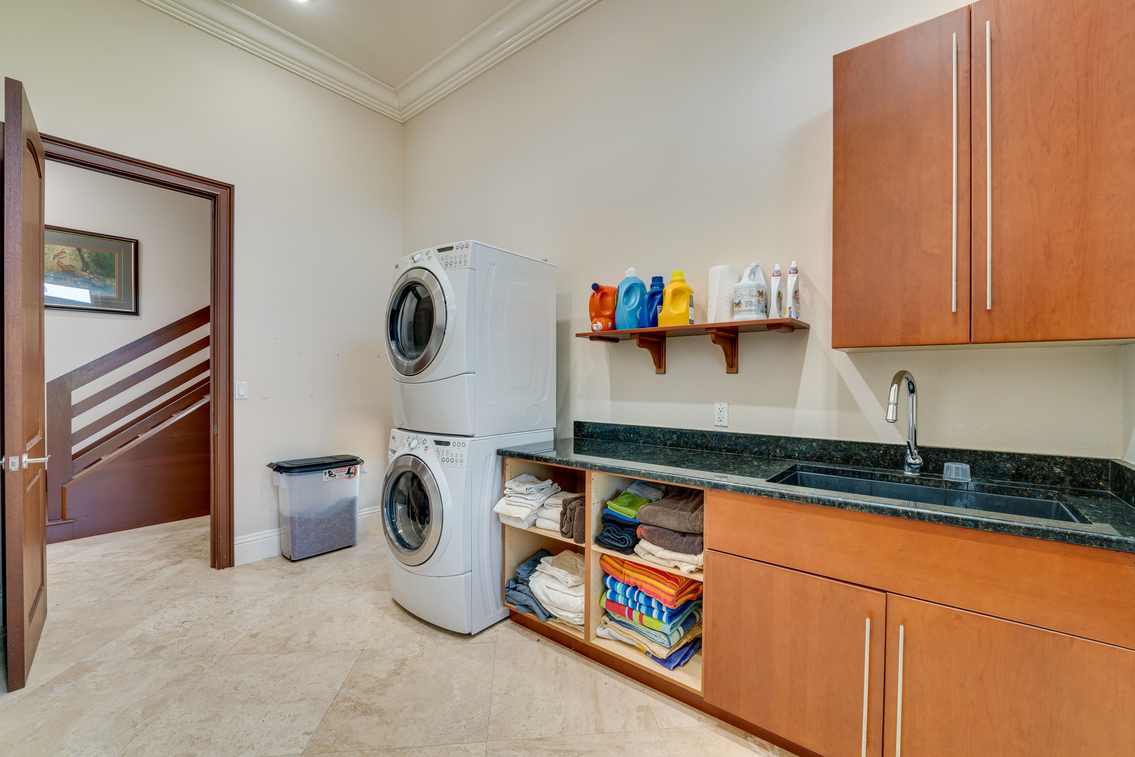 Washer & Dryer | Detergent Provided