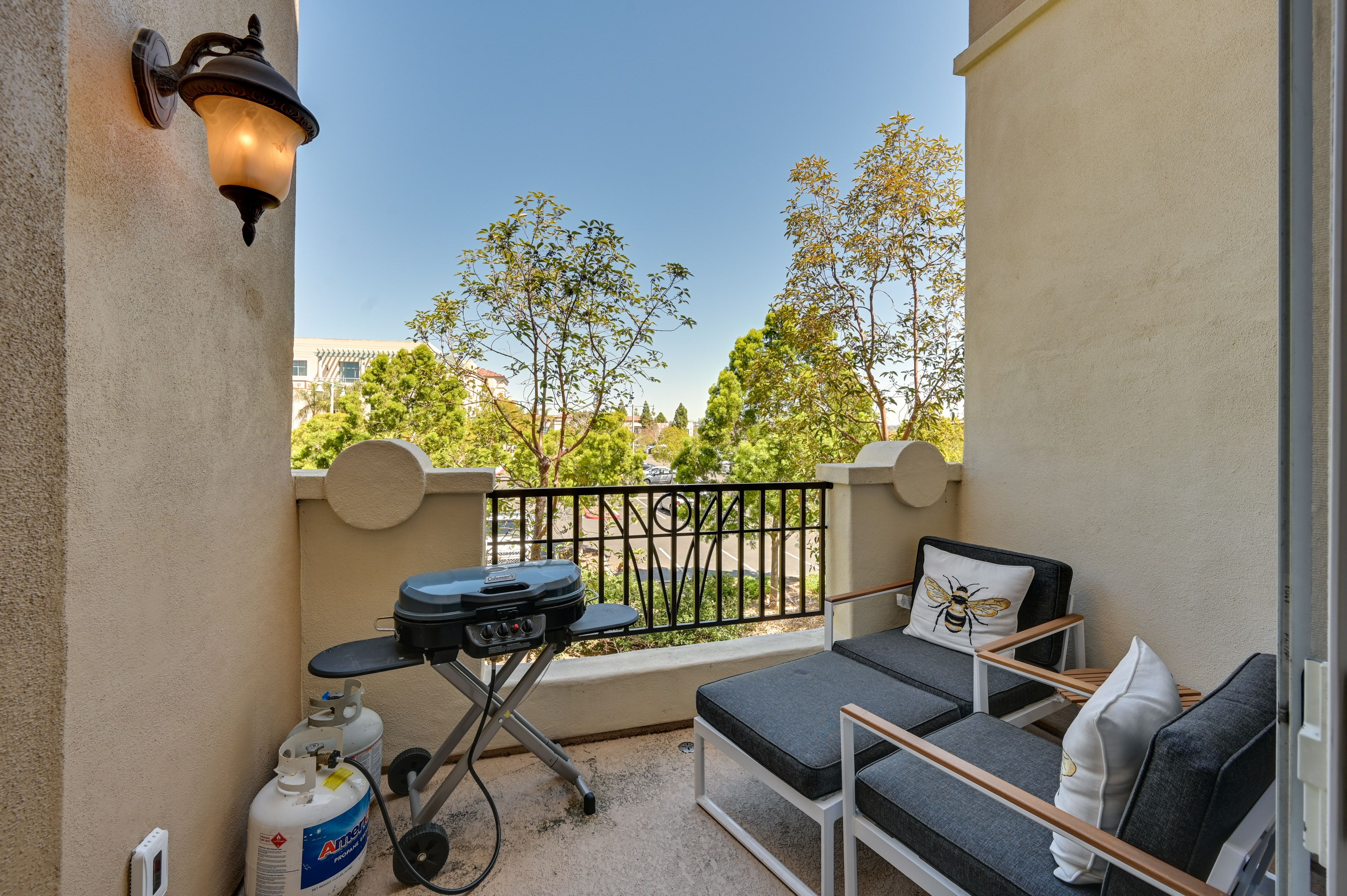 Balcony | Gas Grill (Propane Provided)