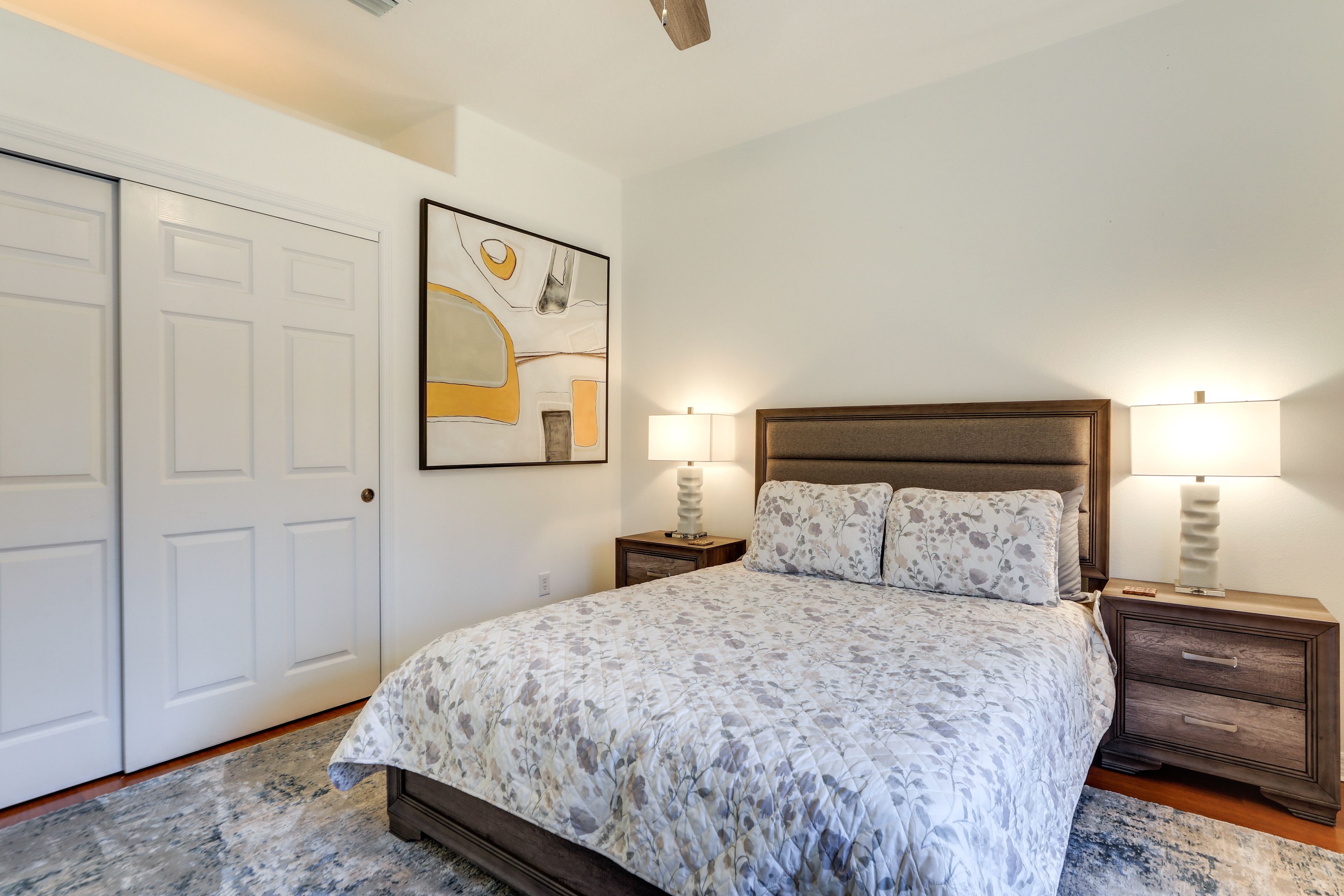 Bedroom 2 | Queen Bed