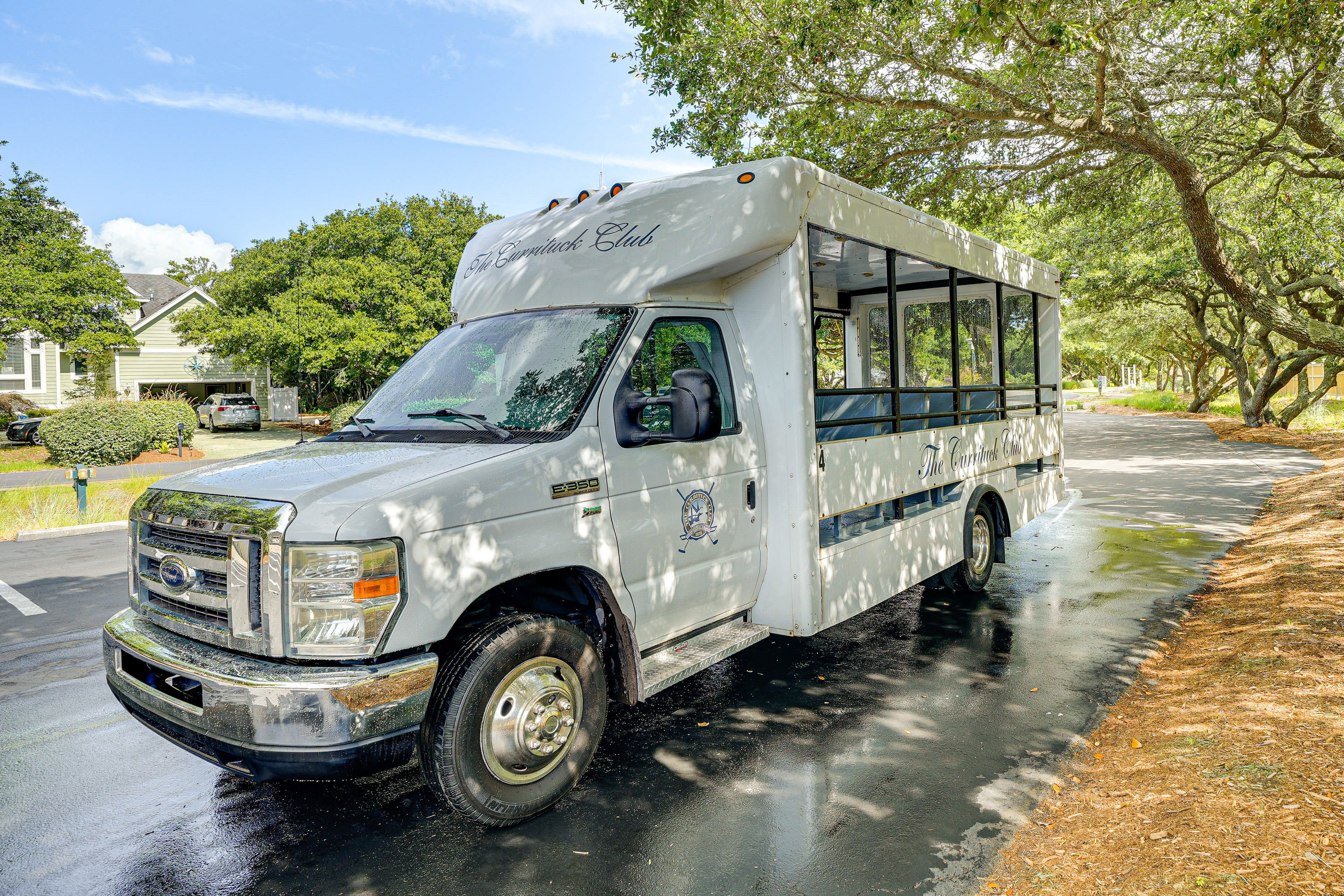 Seasonal Trolley & Beach Valet Services