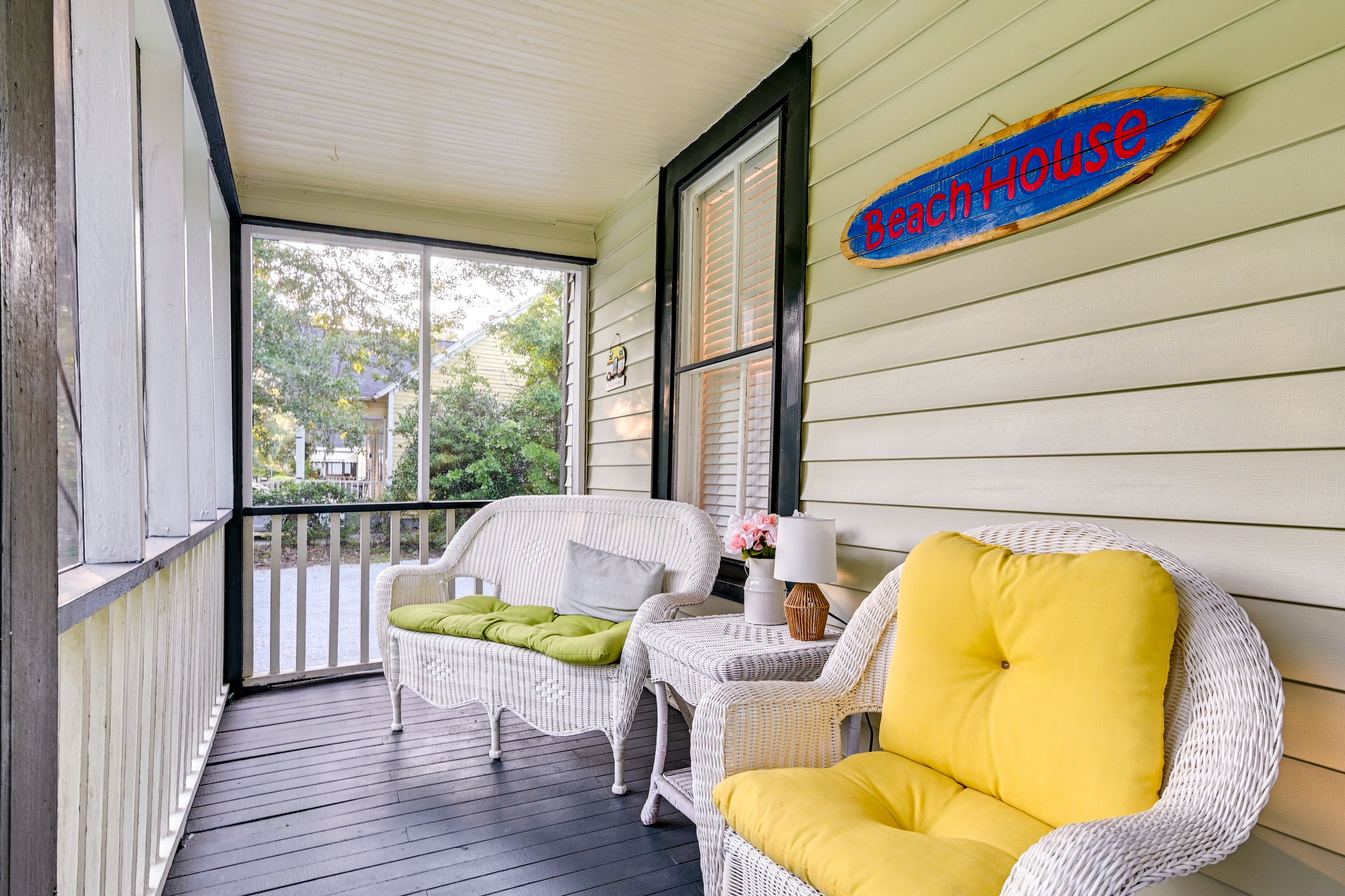 Screened-In Porch