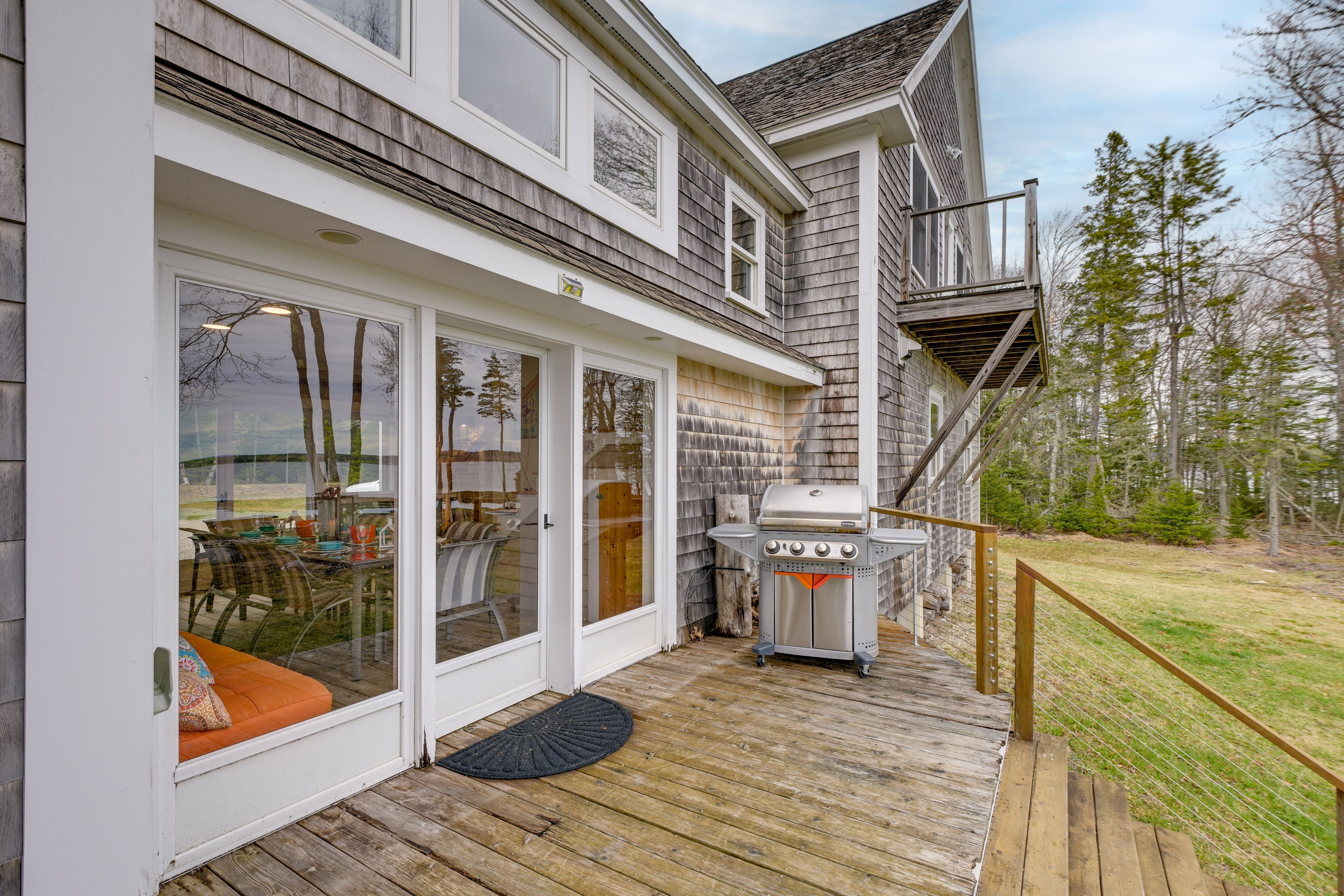 Shared Deck
