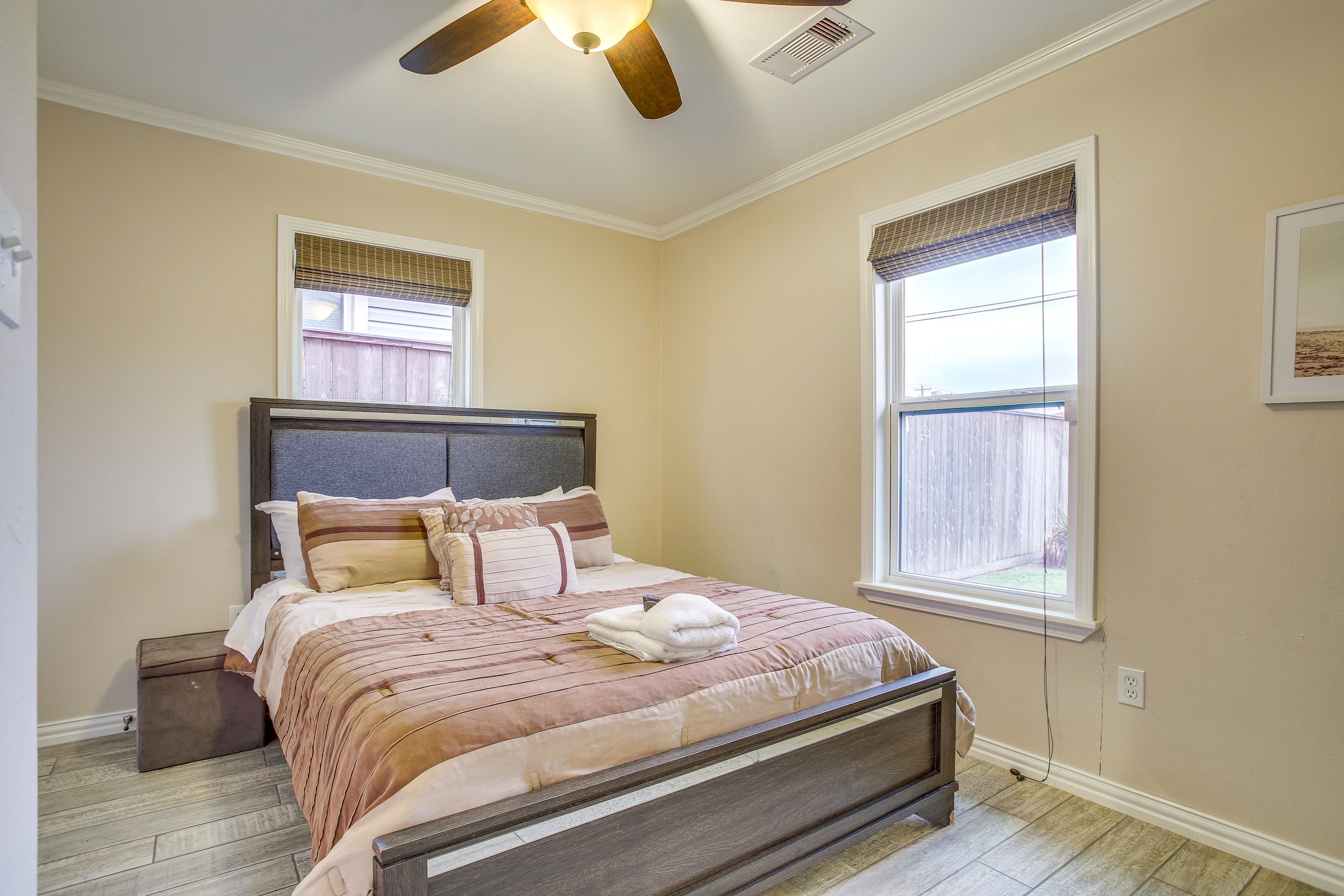 Bedroom 1 | Queen Bed | Linens Provided