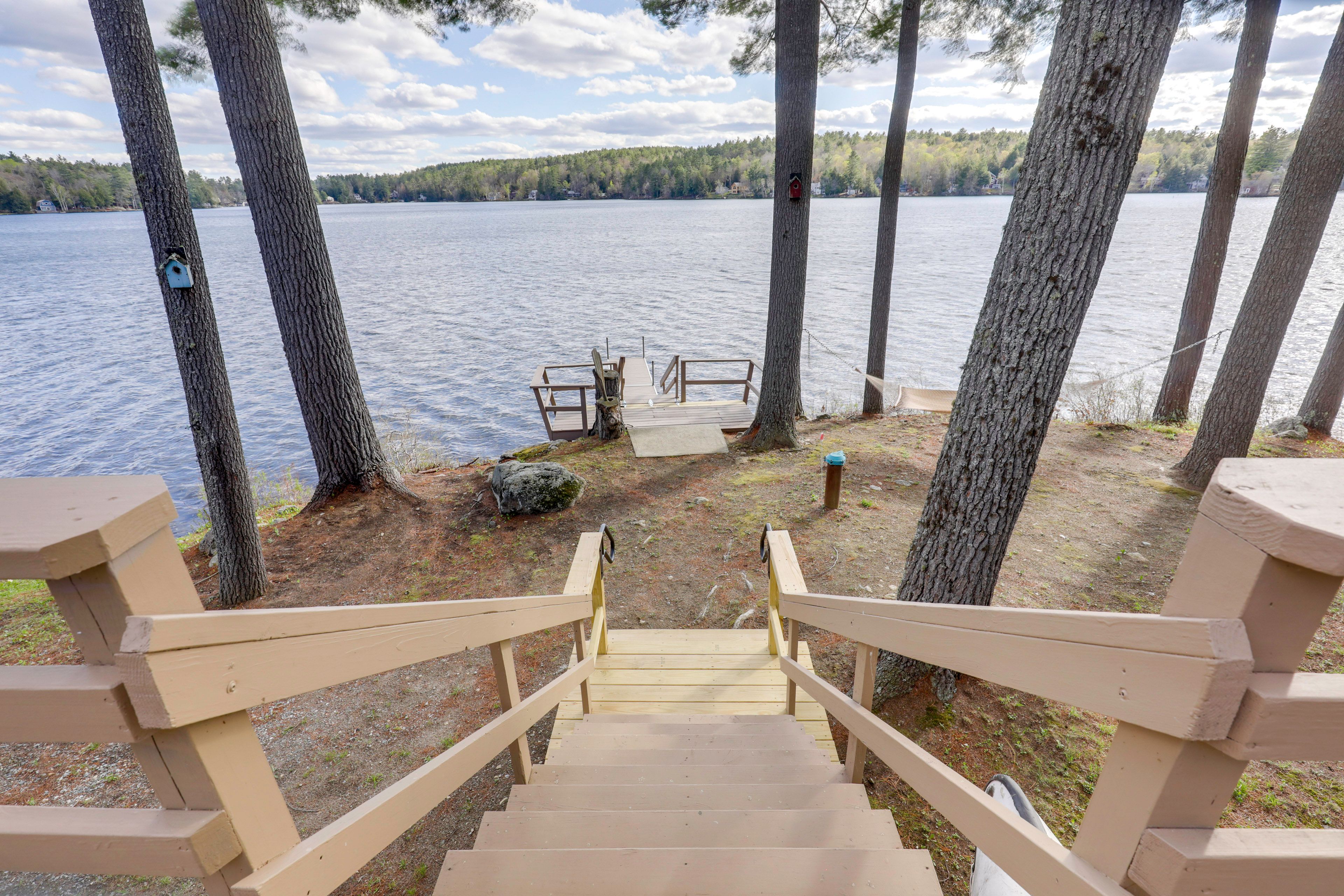 Backyard | Fire Pit | 2 Kayaks & 2 Canoes